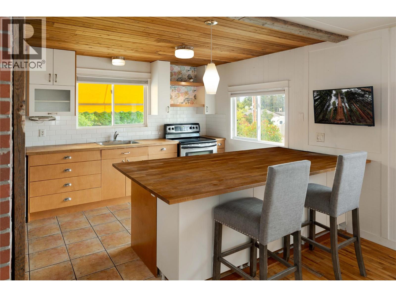 Additional image 5 of 779 Mcclure Road, Kelowna, BC, V1W1M4
