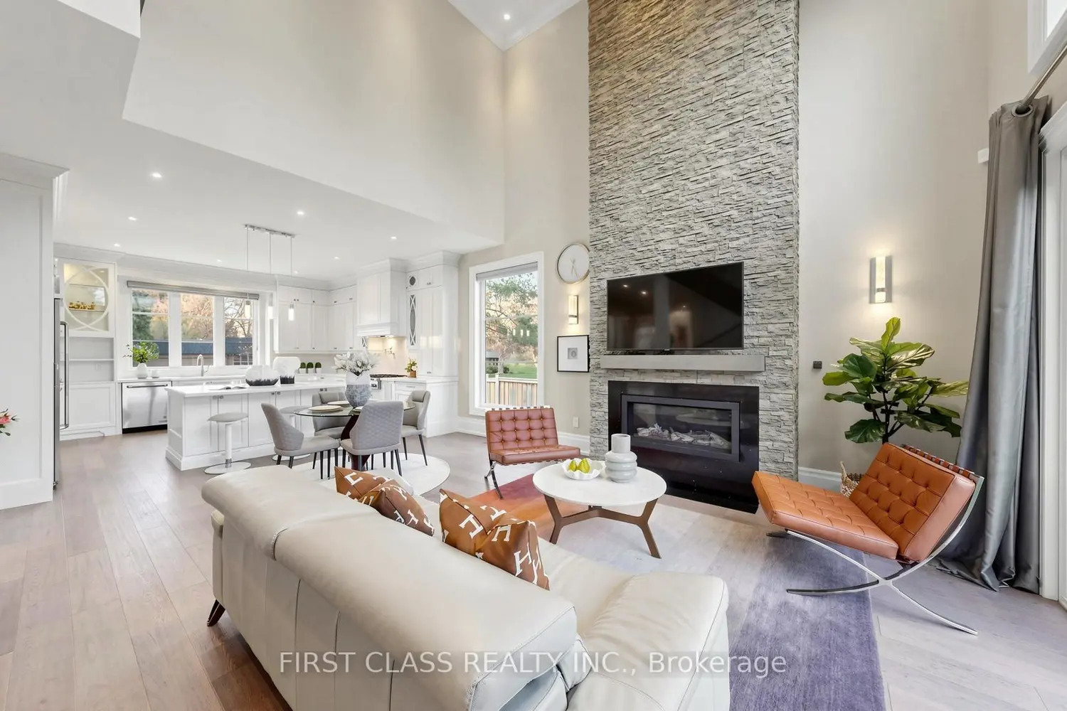 Additional image 18 of 2194 Elmhurst Avenue