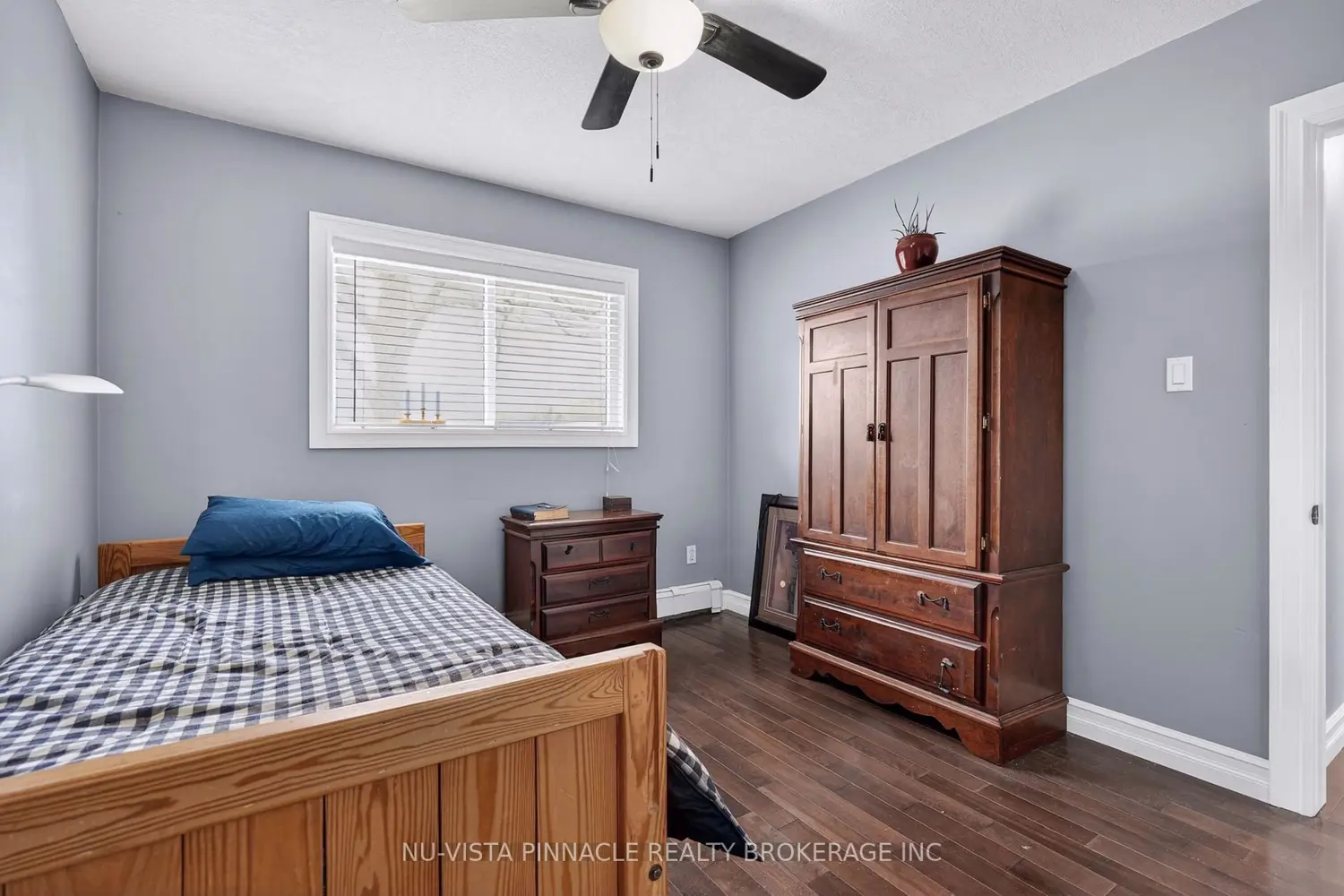 Additional image 4 of 281 Tweedsmuir Avenue