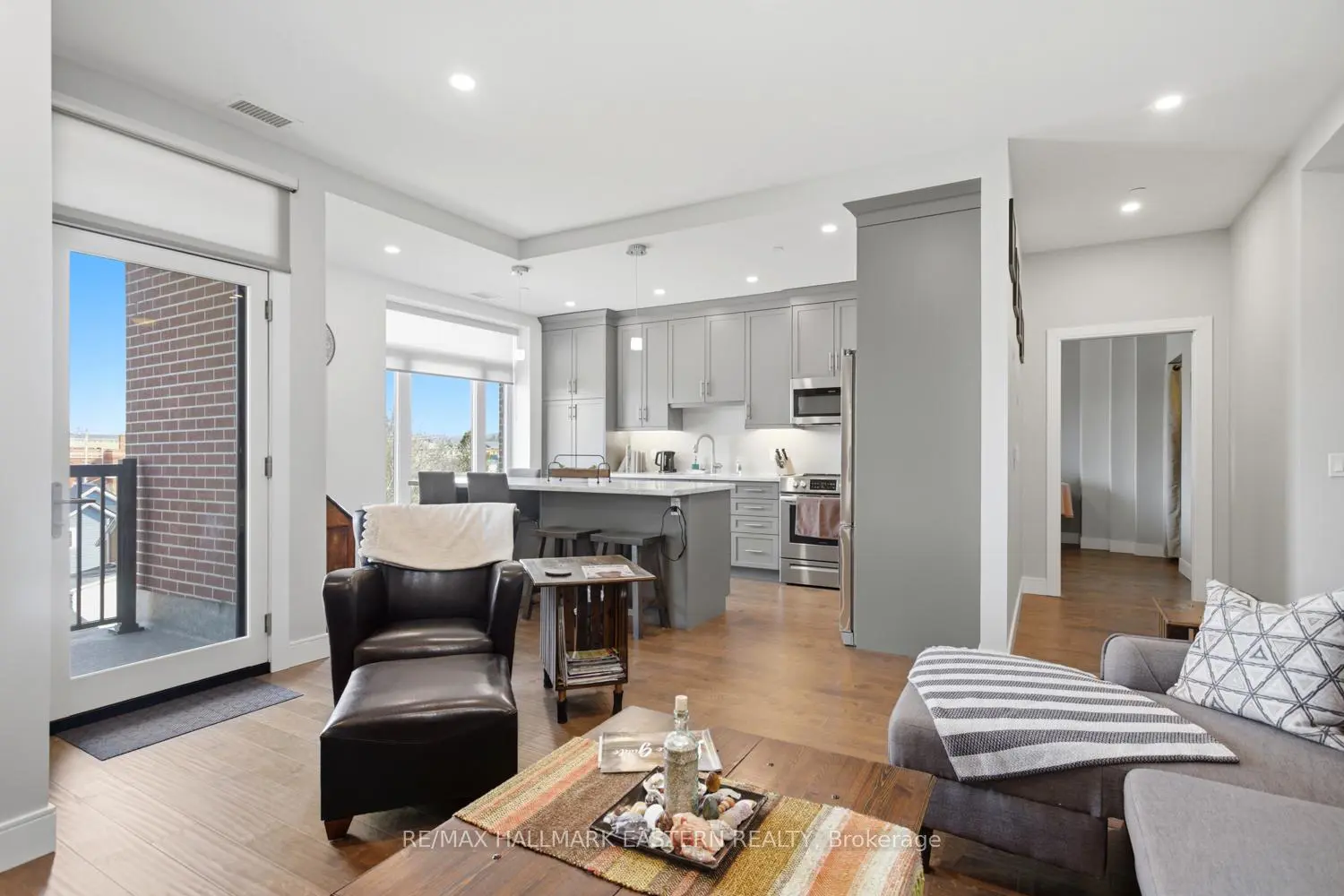Additional image 11 of 135 Orr Street #407