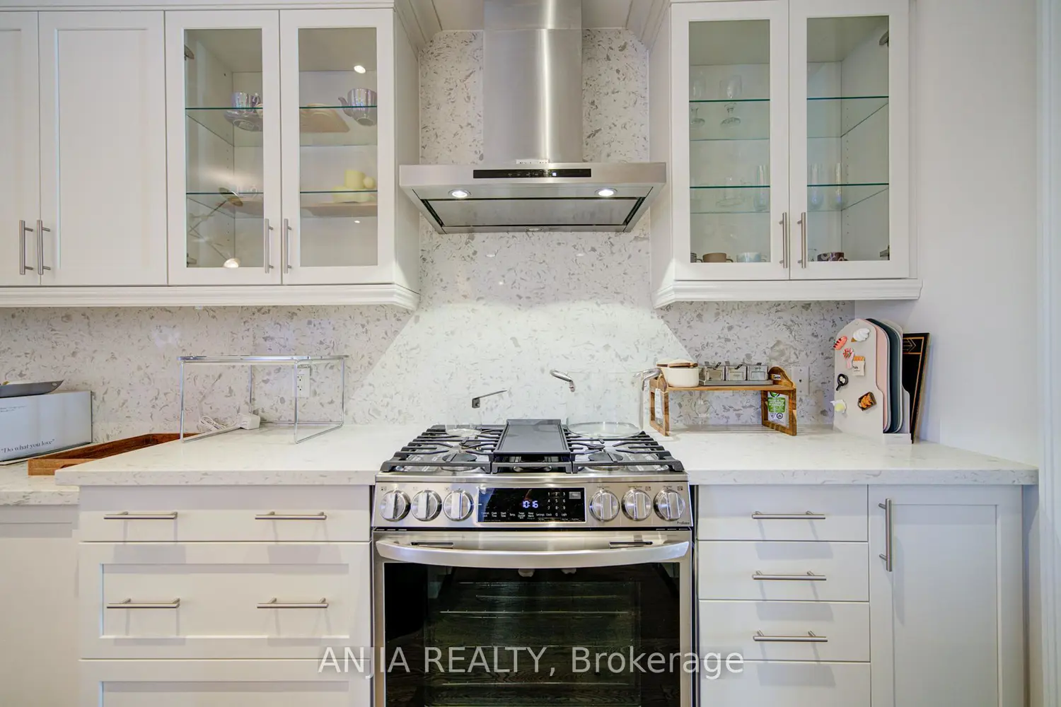 Additional image 12 of 5158 16Th Avenue