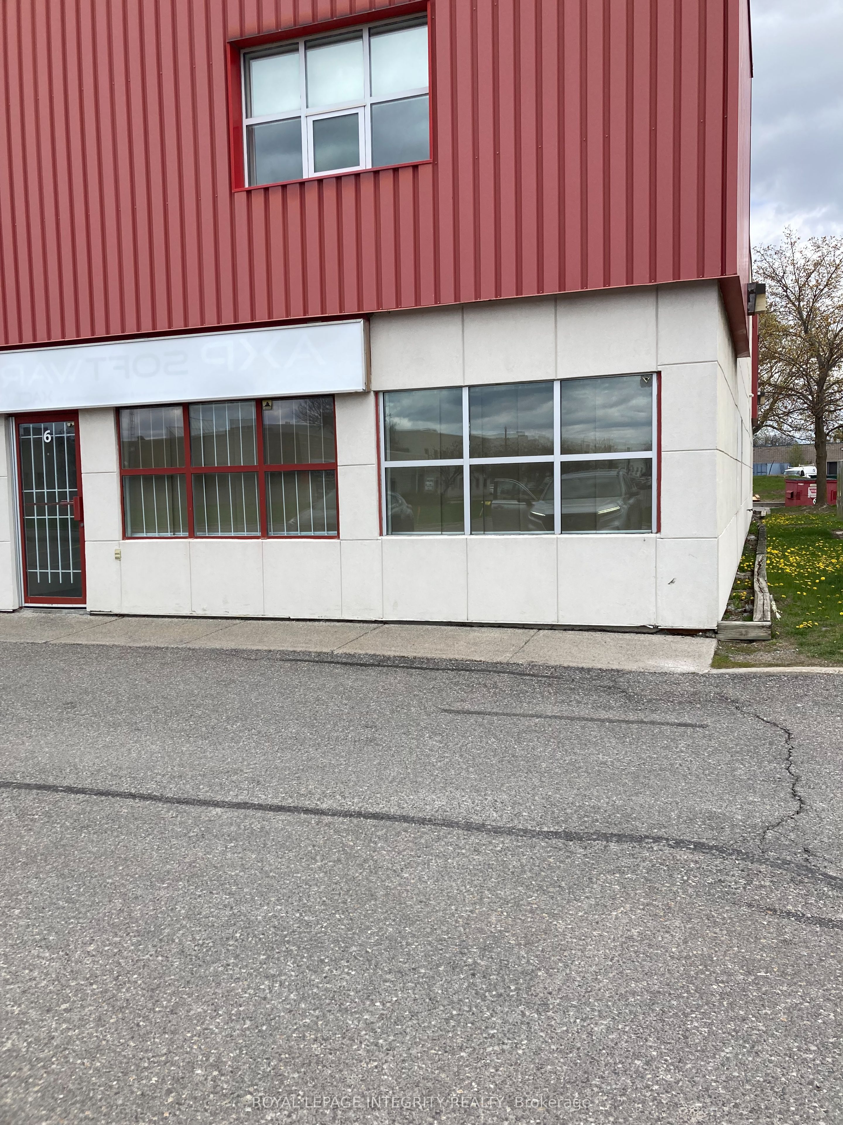 6-5509 Canotek Road, Ottawa, ON, K1J 9J8