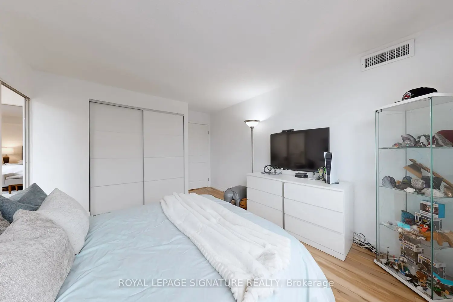 Additional image 11 of 175 Cedar Avenue 212
