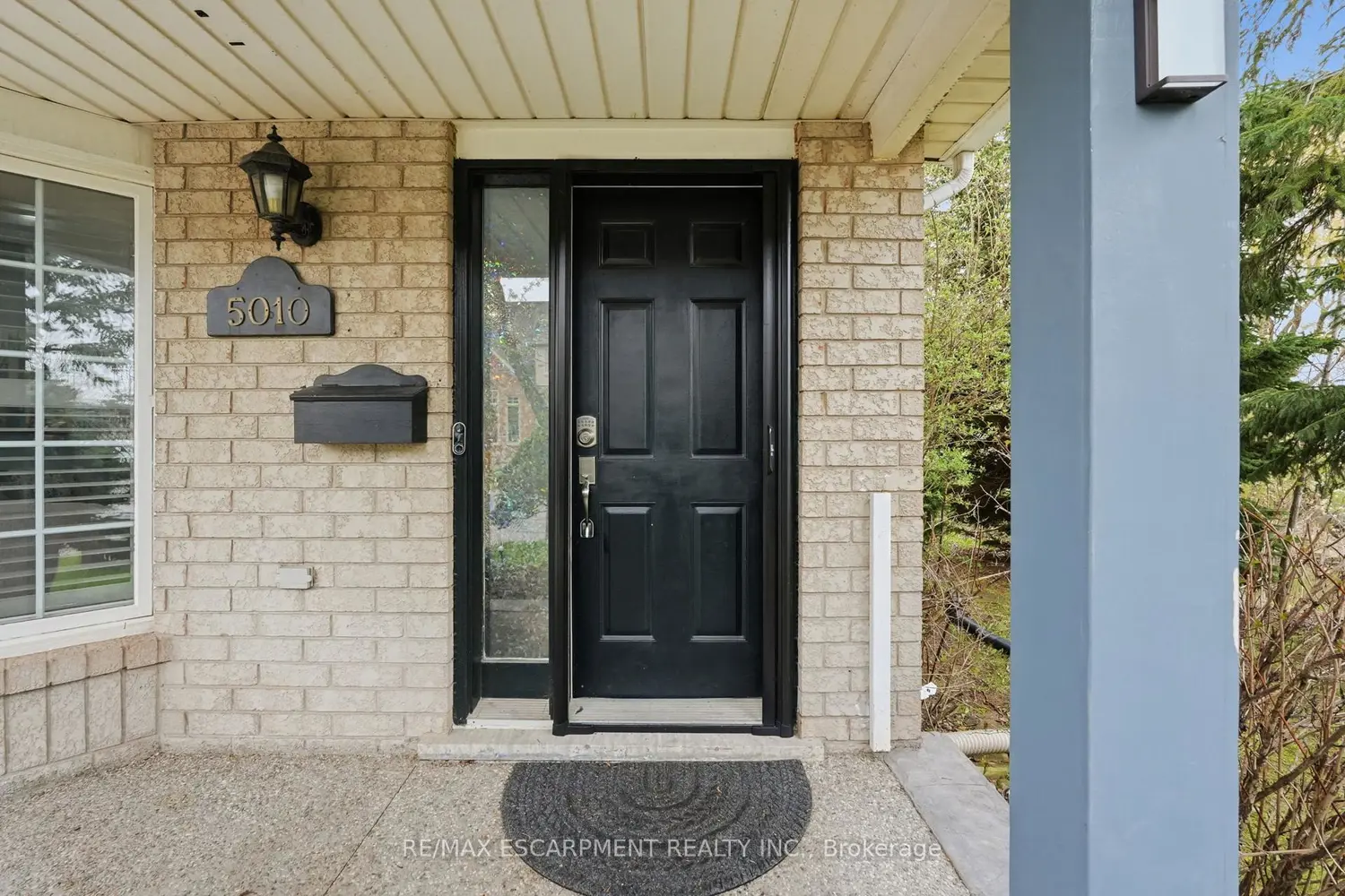 5010 Bunton Crescent