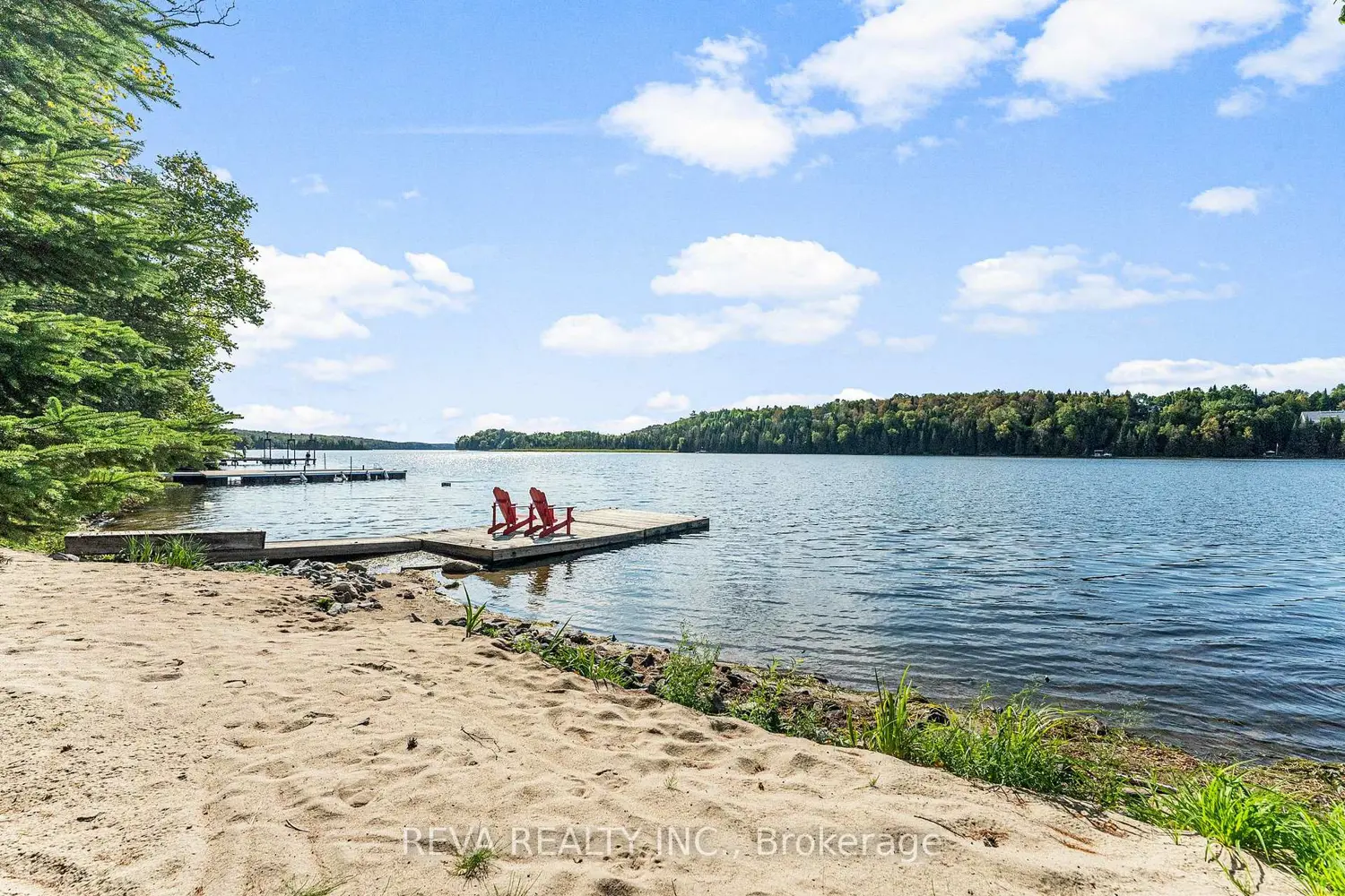 Additional image 18 of 32 Lake View Lane