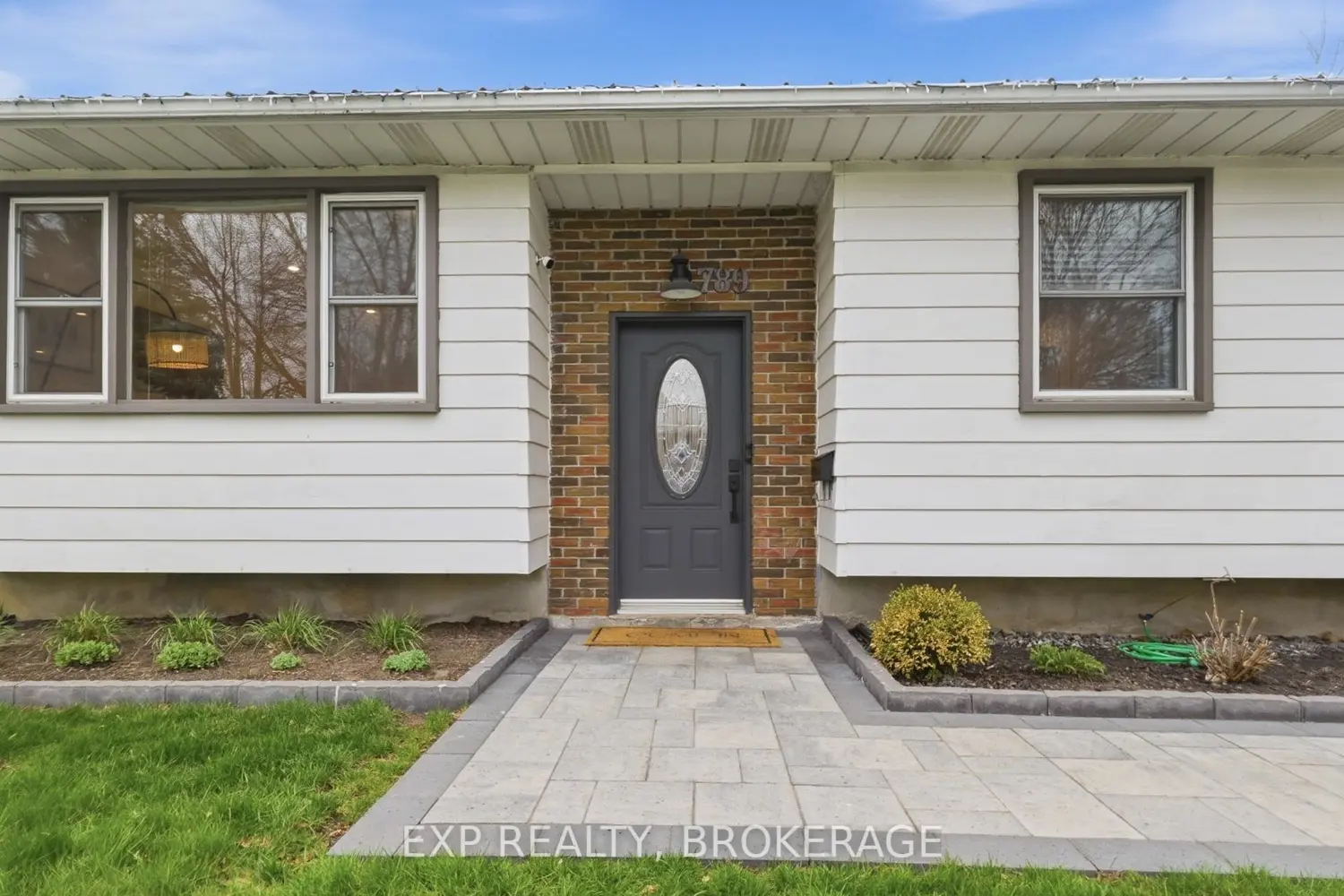 Additional image 2 of 789 Aylmer Crescent