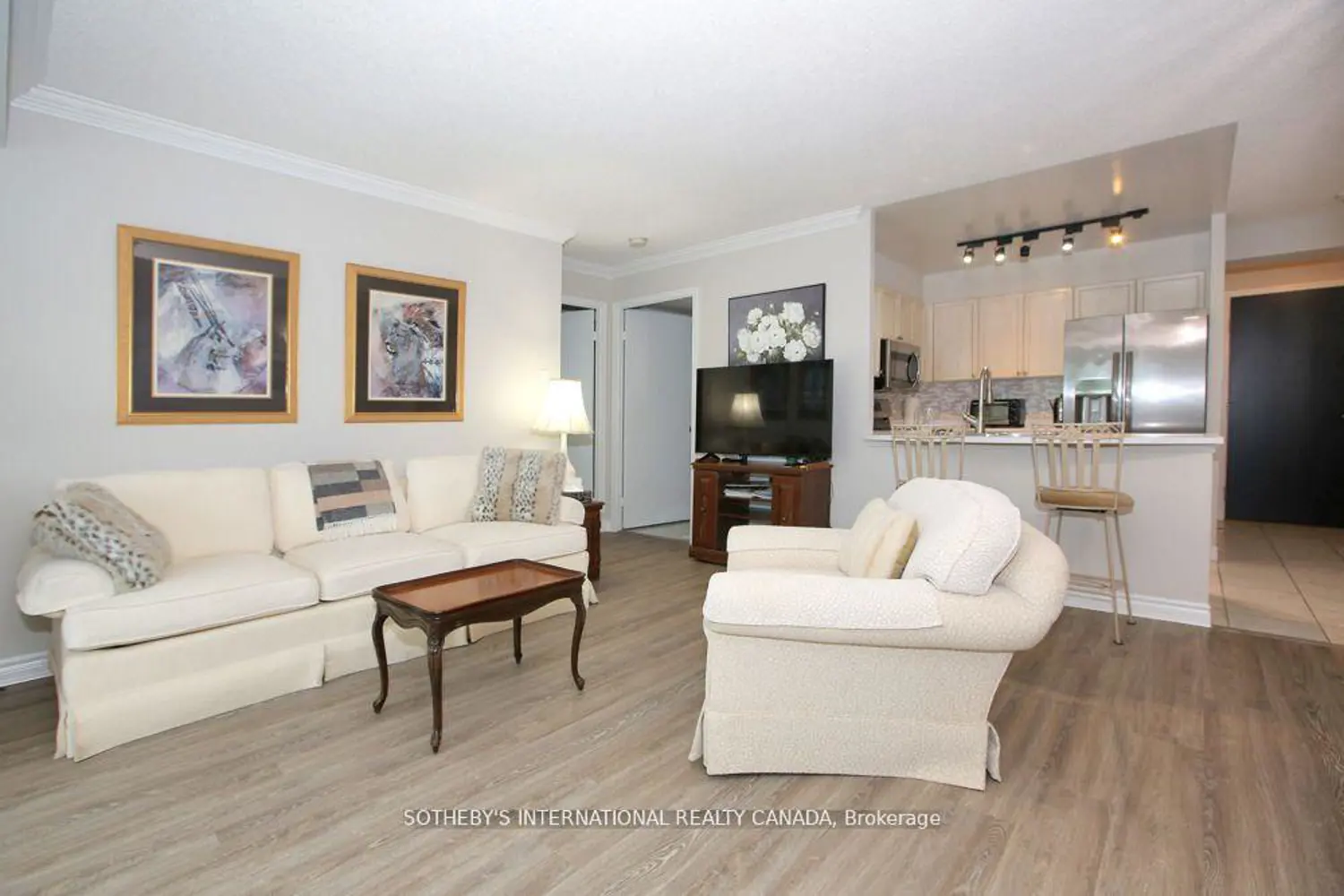 Additional image 8 of 600 Queens Quay 505