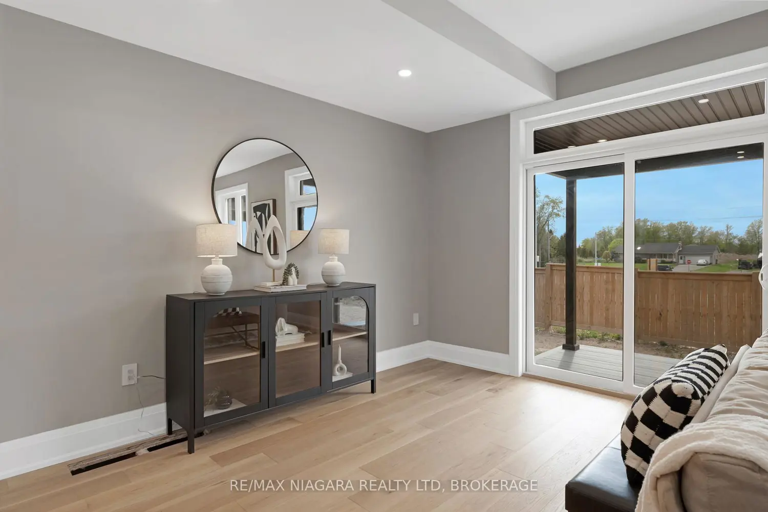 Additional image 5 of 6204 Curlin Crescent