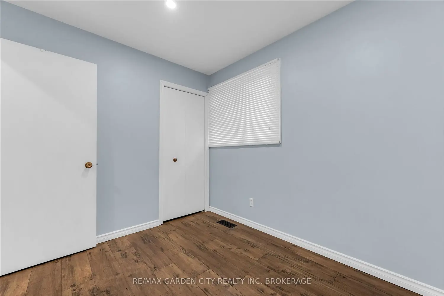 Additional image 9 of 82 Linwell Road