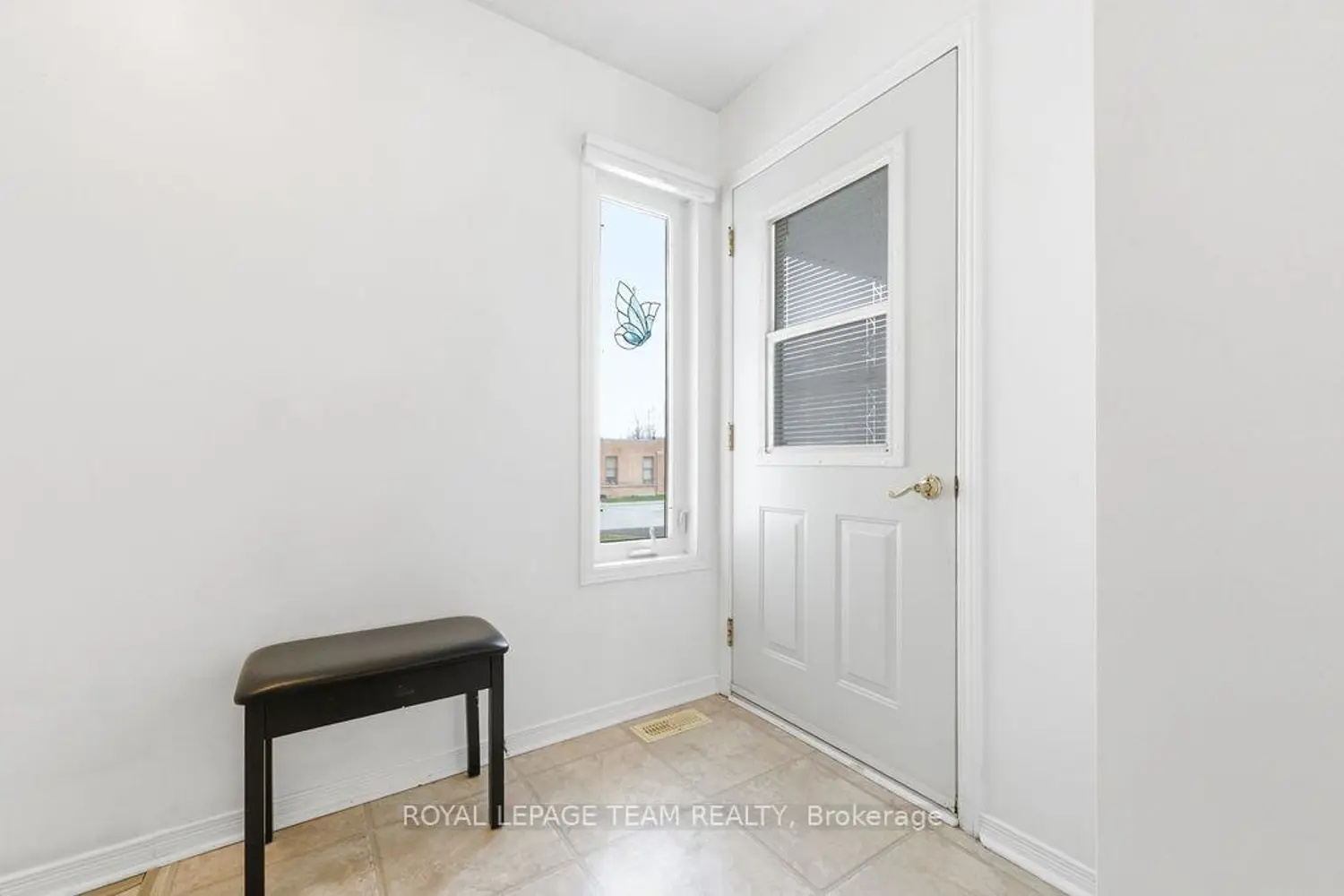 Additional image 3 of 205 Renfrew Avenue