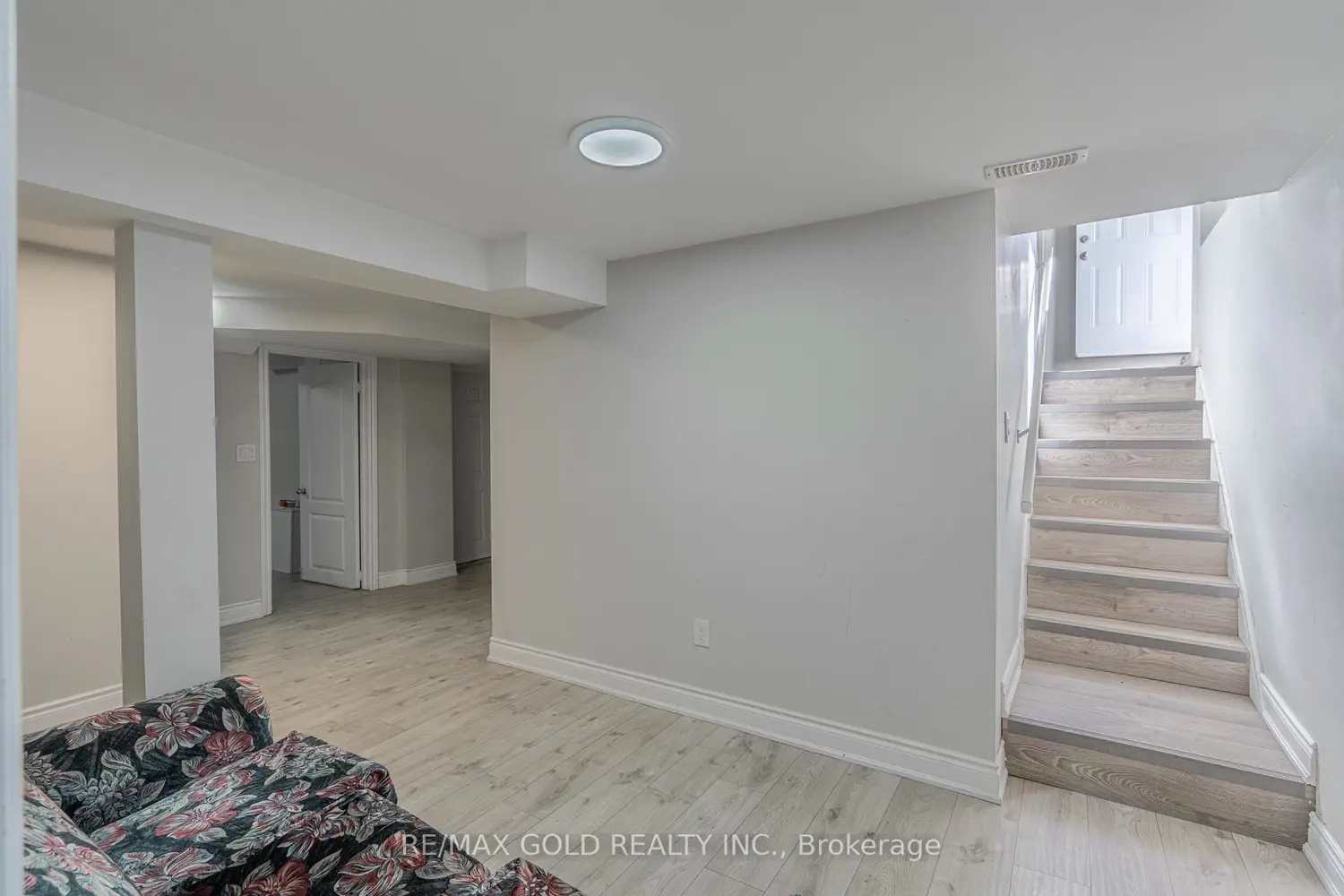 Additional image 16 of 103 Lord Simcoe Drive