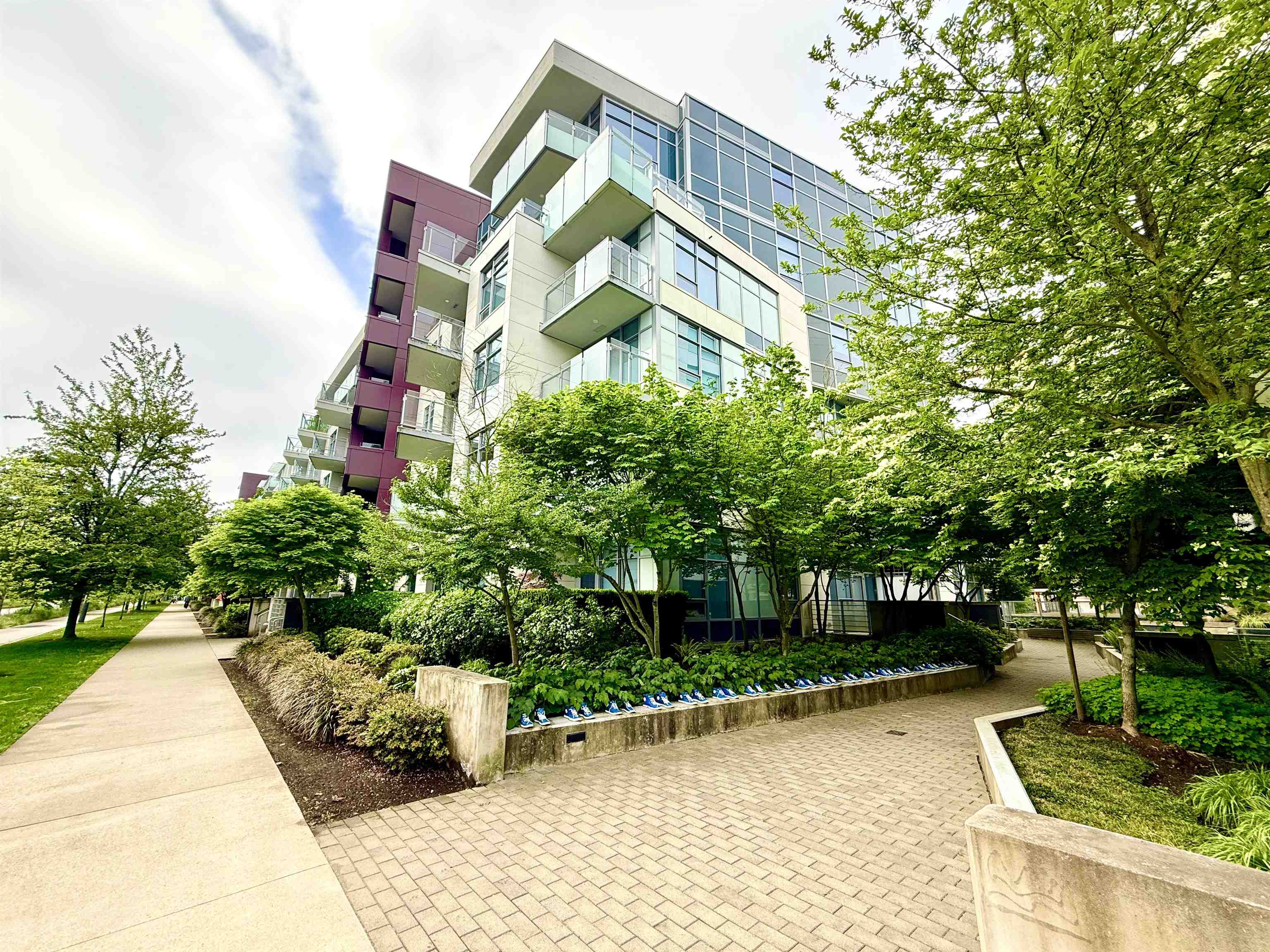 305-5033 Cambie Street, Vancouver, BC, V5Z 0H6