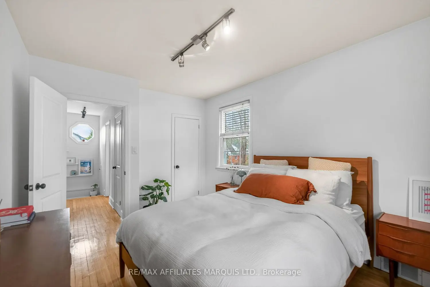 Additional image 13 of 601 James Street