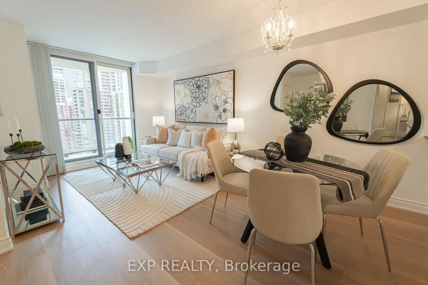 Additional image 7 of 801 Bay Street 1603