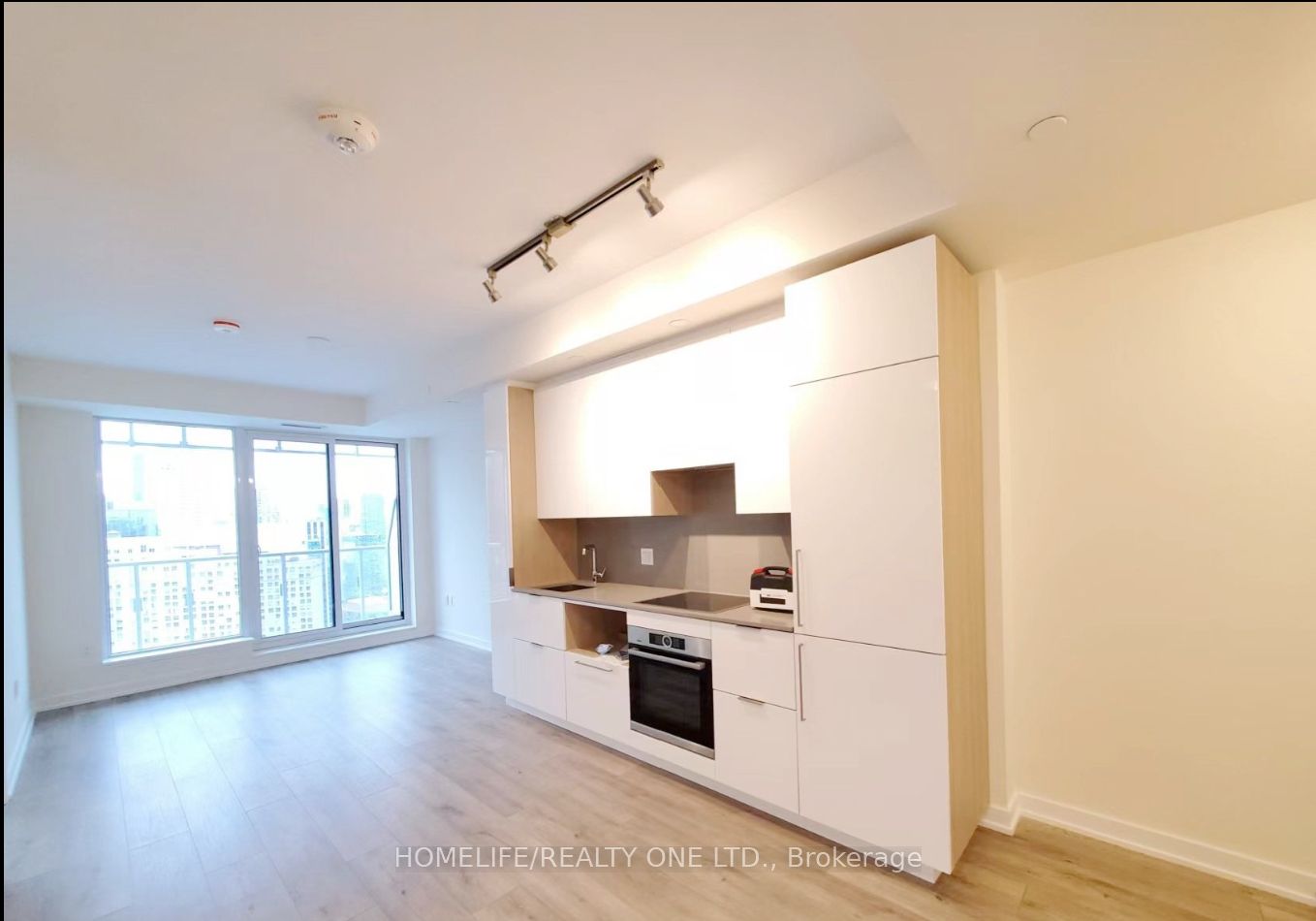 Additional image 2 of 3206-28 Freeland Street, Toronto, ON, M5E 0E3