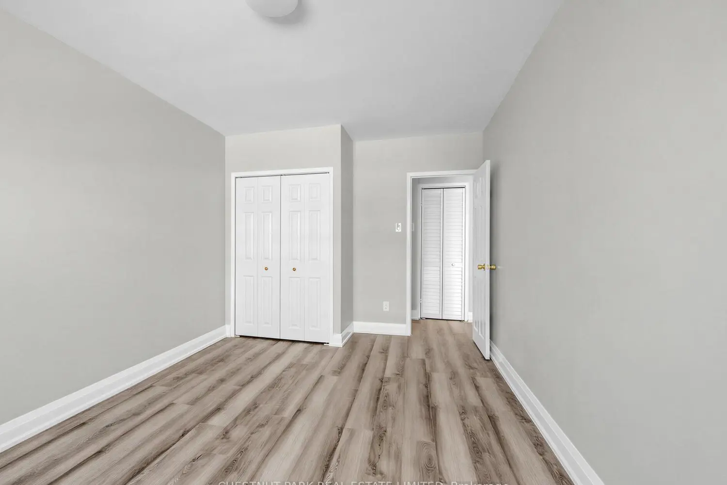 Additional image 12 of 2 Ridelle Avenue 404