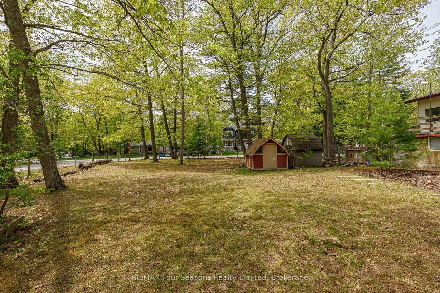 Additional image 14 of 828 Oxbow Park Drive