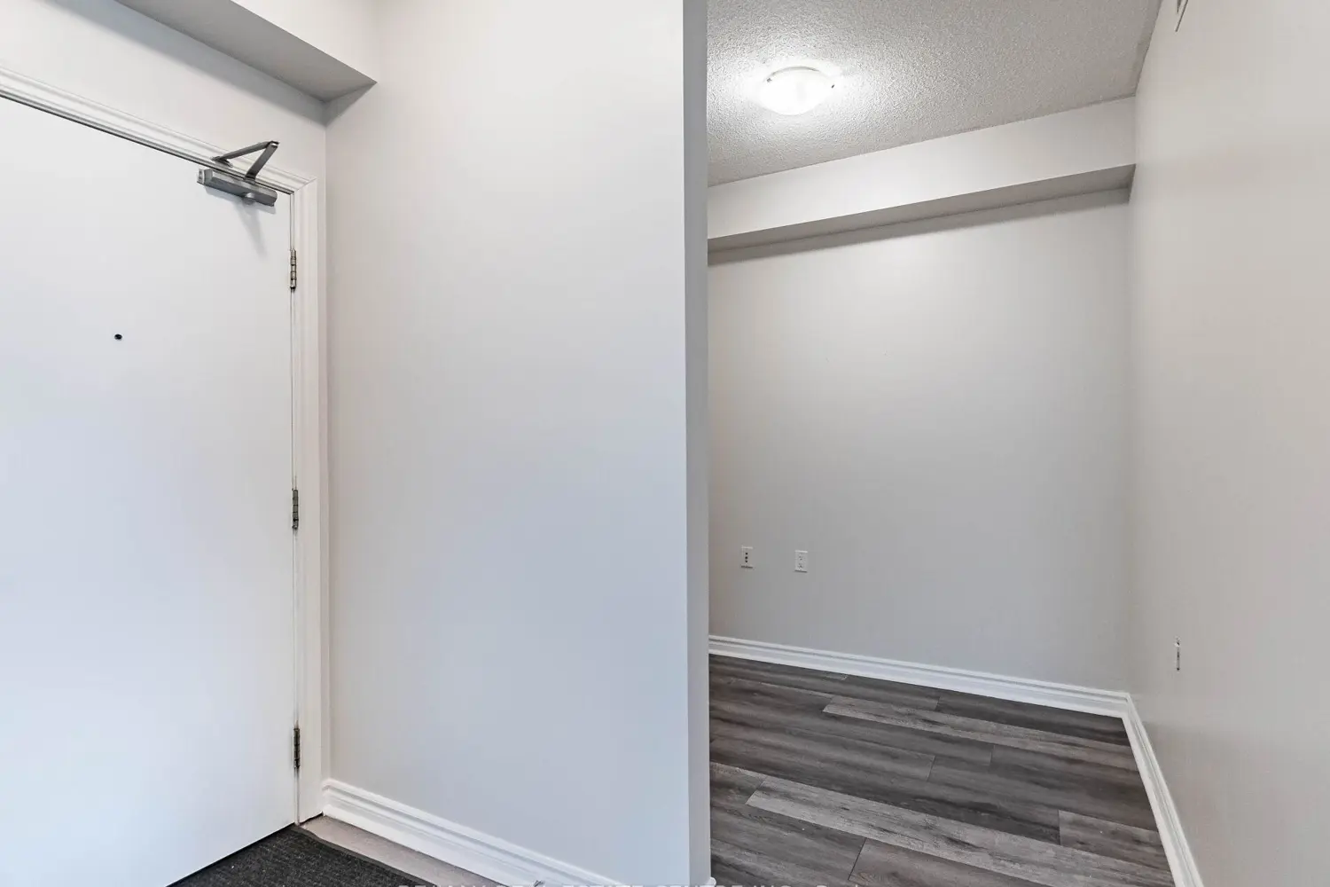Additional image 11 of 810 Scollard Court 309