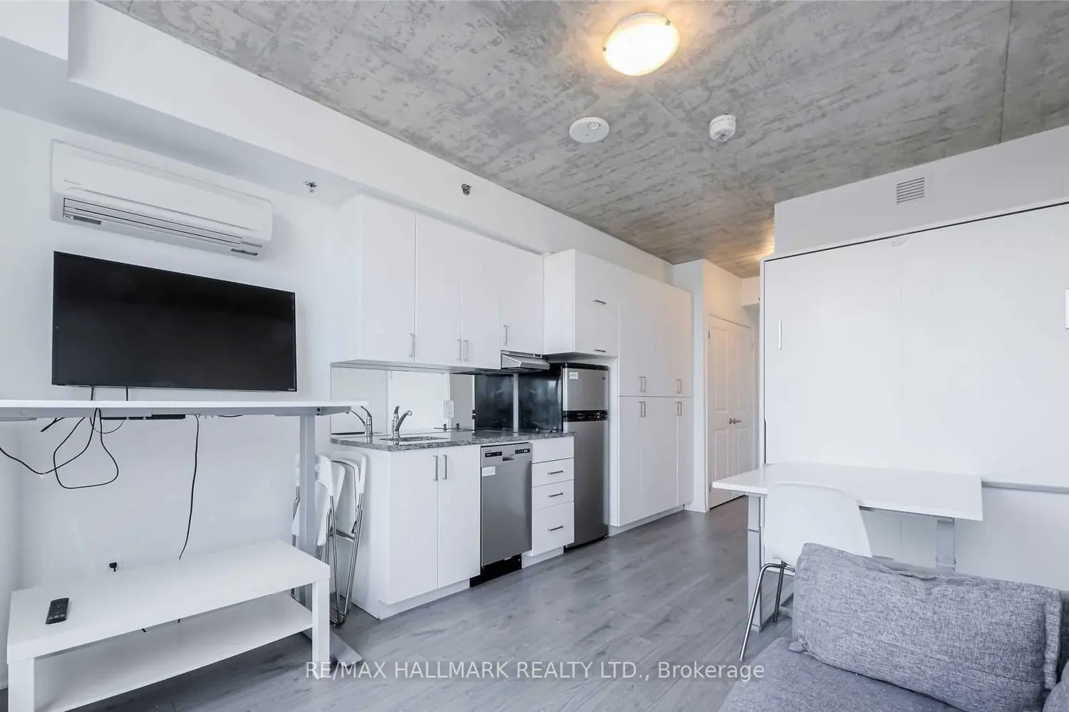 Additional image 4 of 1900 Simcoe Street 436
