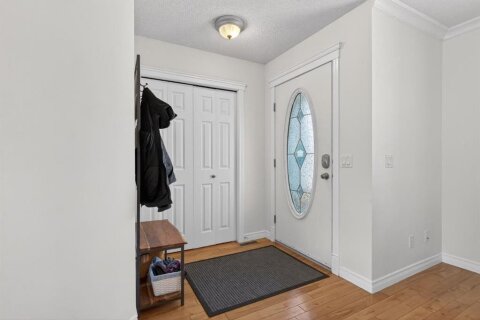 Additional image 8 of 57 Bridlewood Manor SW, Calgary, AB, T2Y3T4