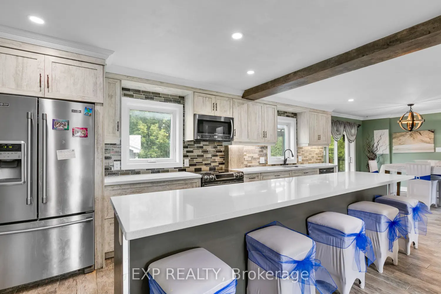 891 Lacroix Road photo 3