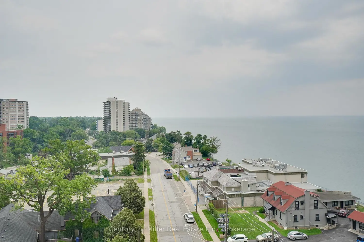 Additional image 15 of 2060 Lakeshore Road 802