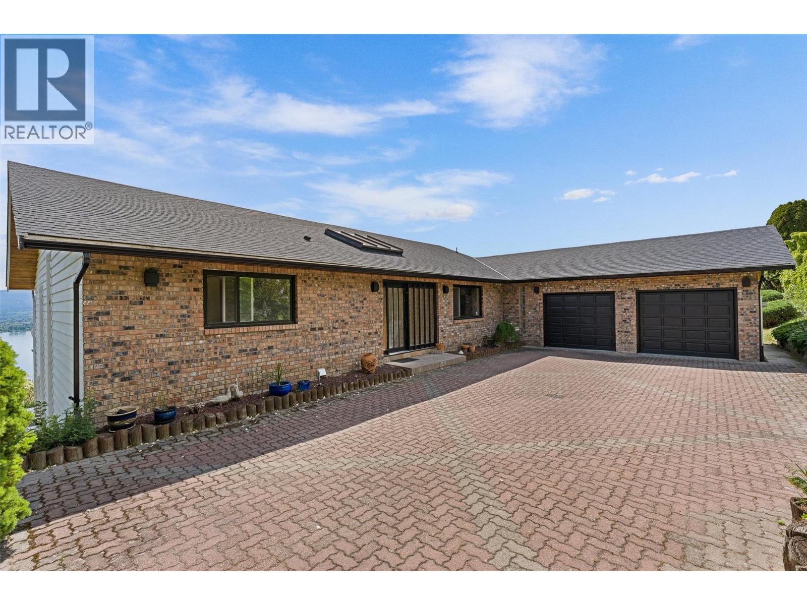 Additional image 2 of 2157 Alexander Place, Kelowna, BC, V1Z2X5