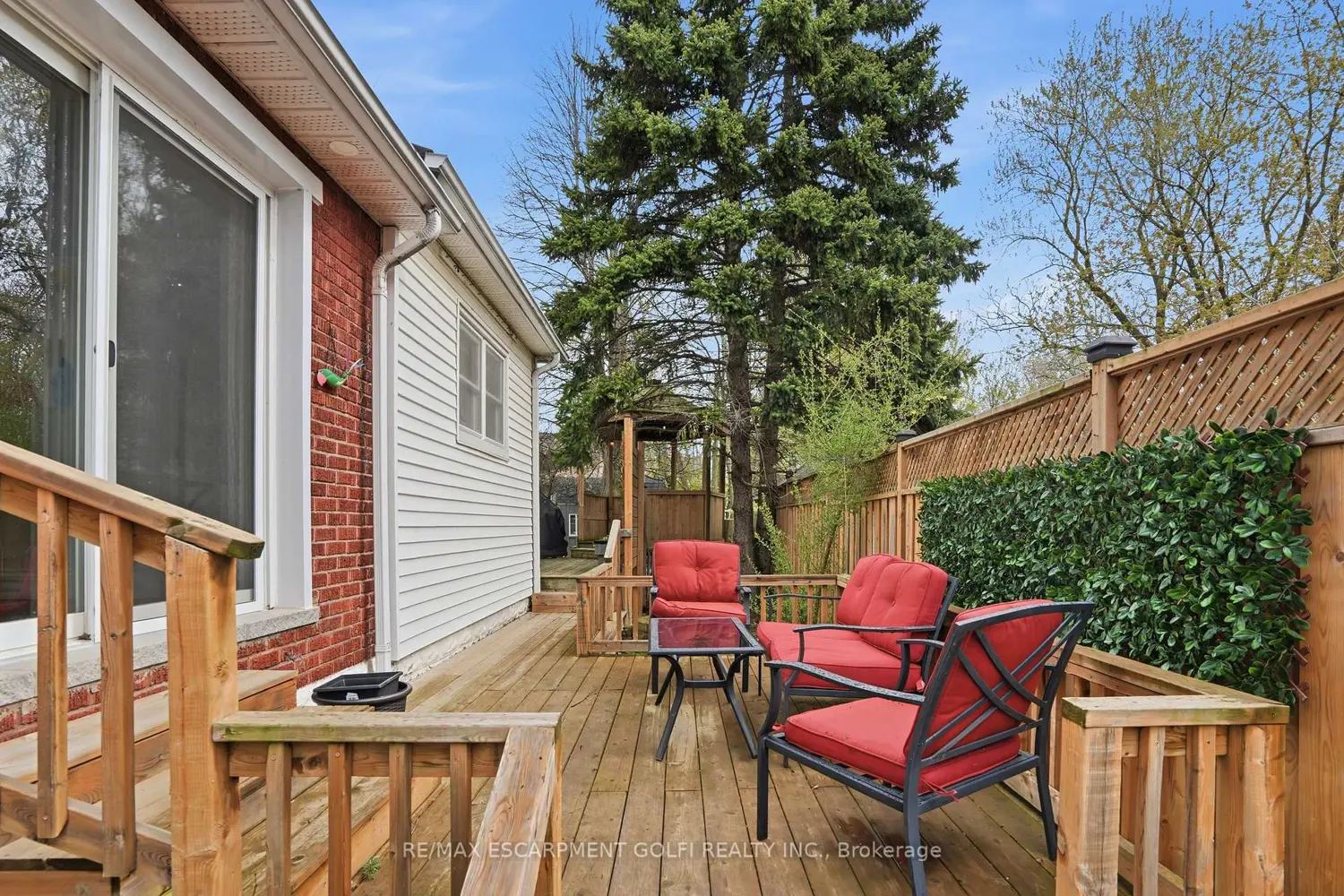 Additional image 19 of 4351 Seneca Street