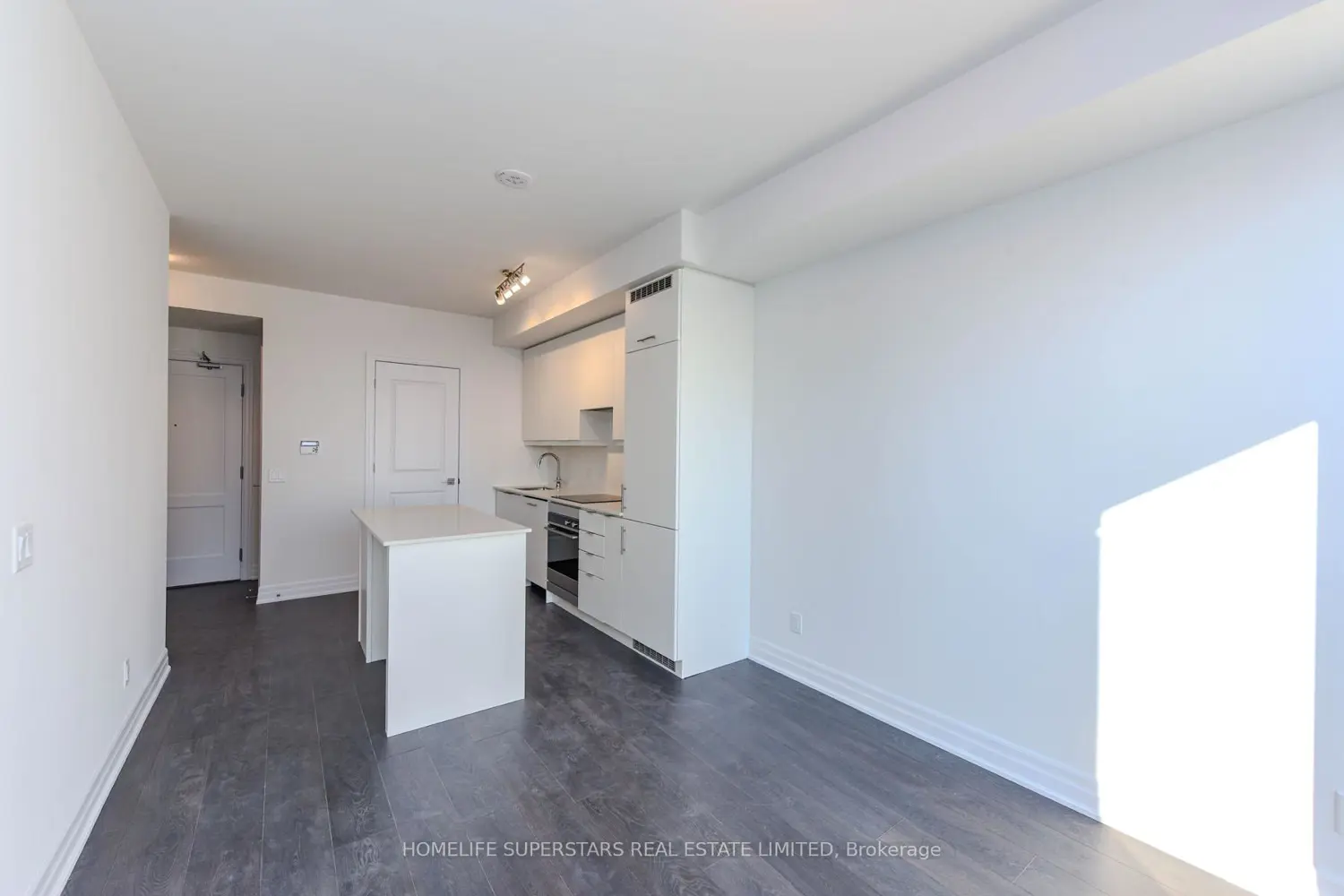 Additional image 9 of 30 Elm Drive 2905