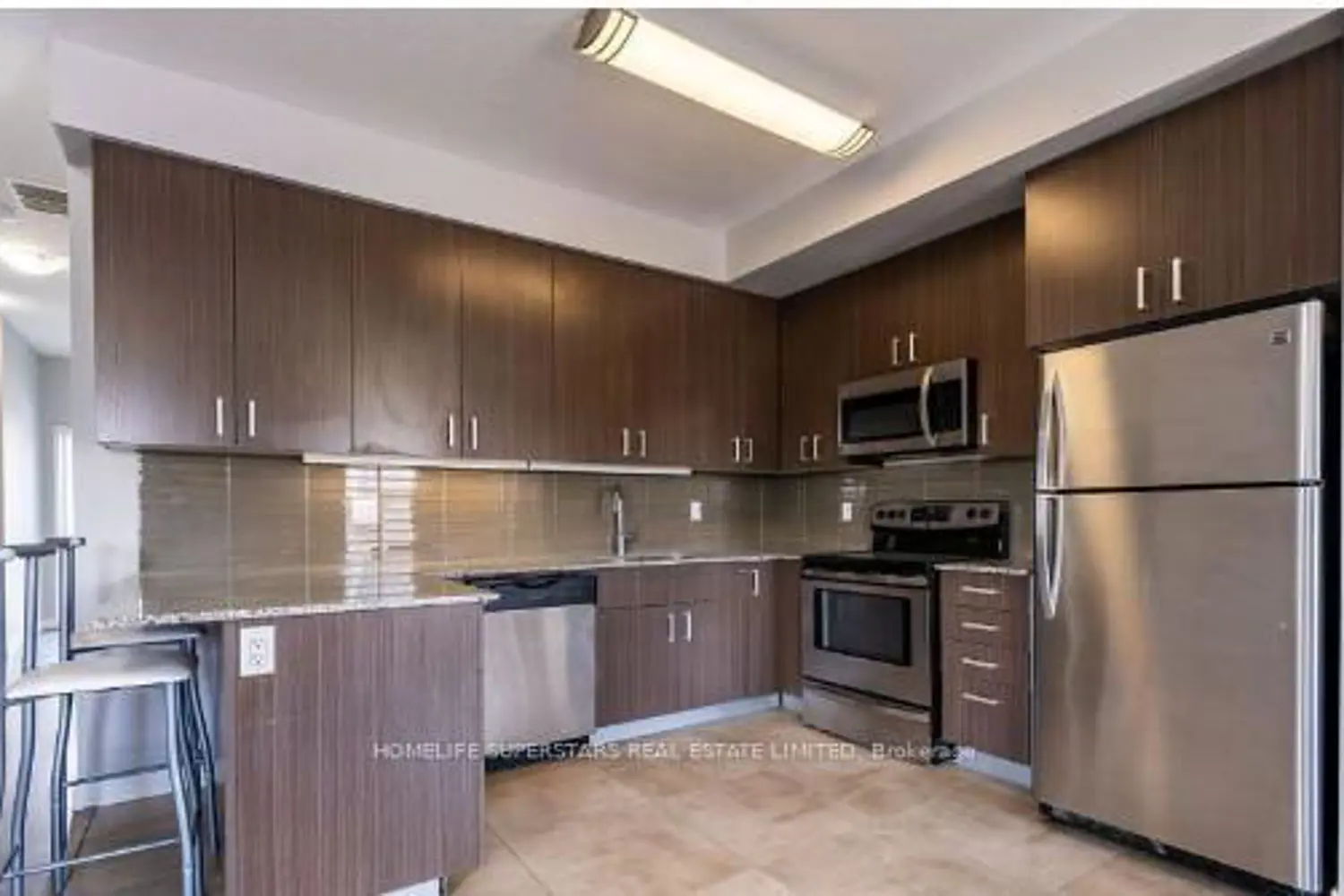 62 Balsam Street T101 photo 2