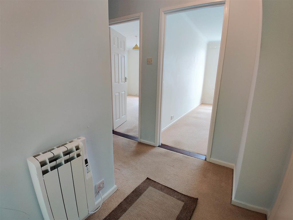 Additional image 3 of 1 bed flat to rentSpring Hill Court, Ventnor PO38