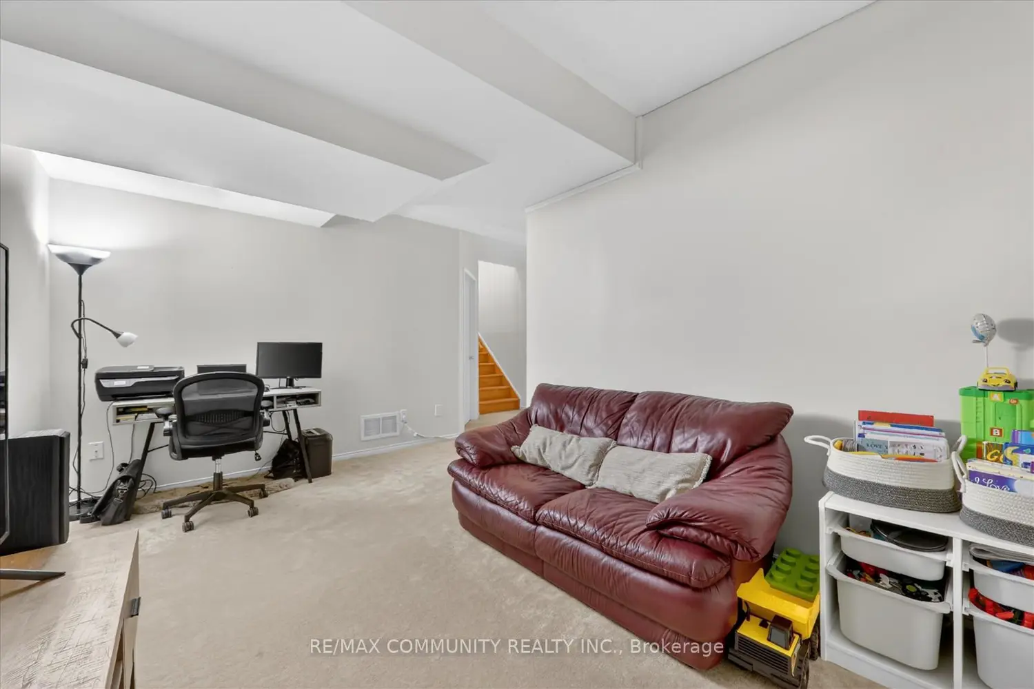 Additional image 15 of 25 Loughlin Hill Crescent
