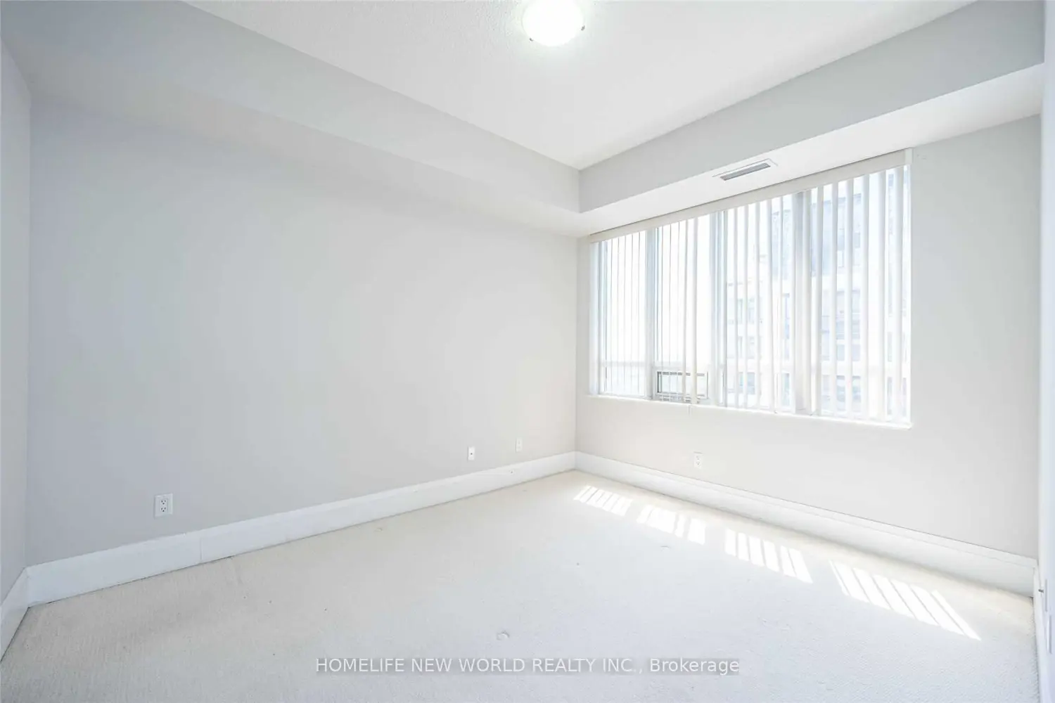 Additional image 10 of 100 Harrison Garden Boulevard 1815