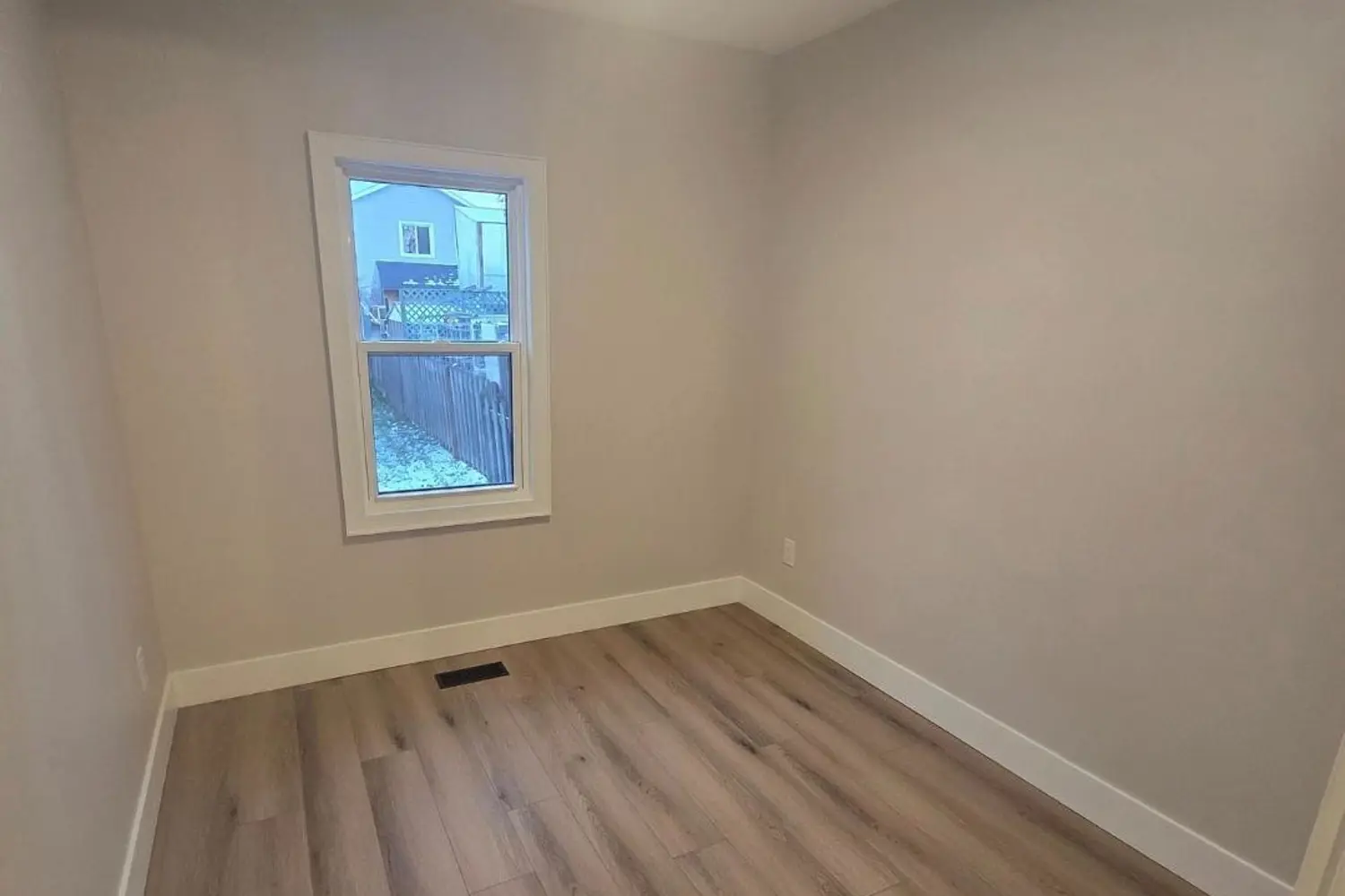 Additional image 4 of 413 Paling Avenue