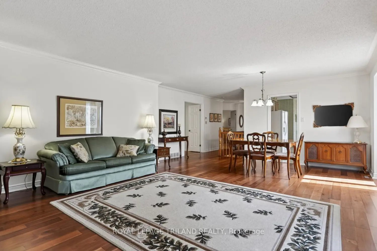 Additional image 10 of 65 Fiddlers Green Road 29