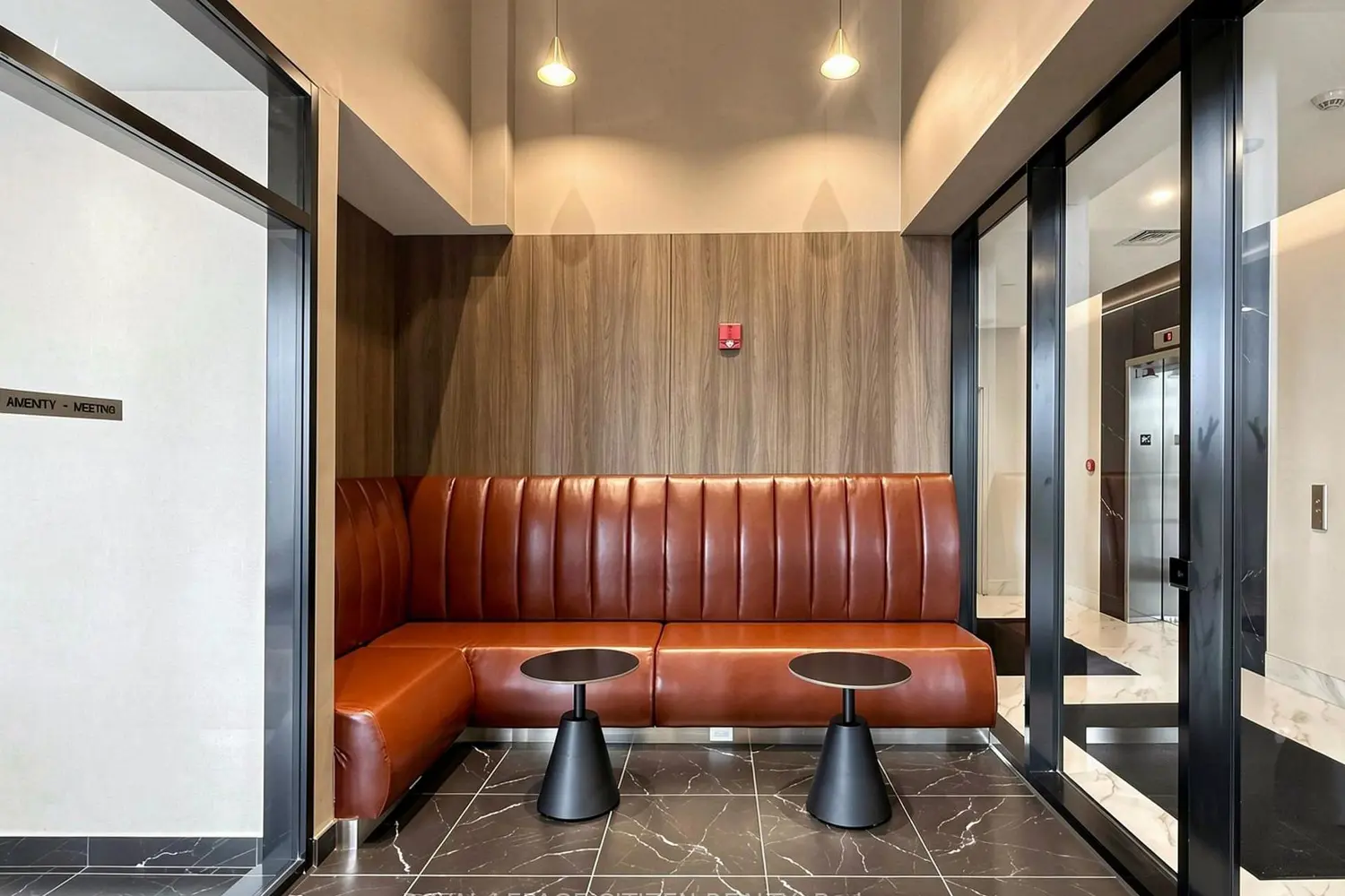 Additional image 11 of 1005 Dundas Street 363