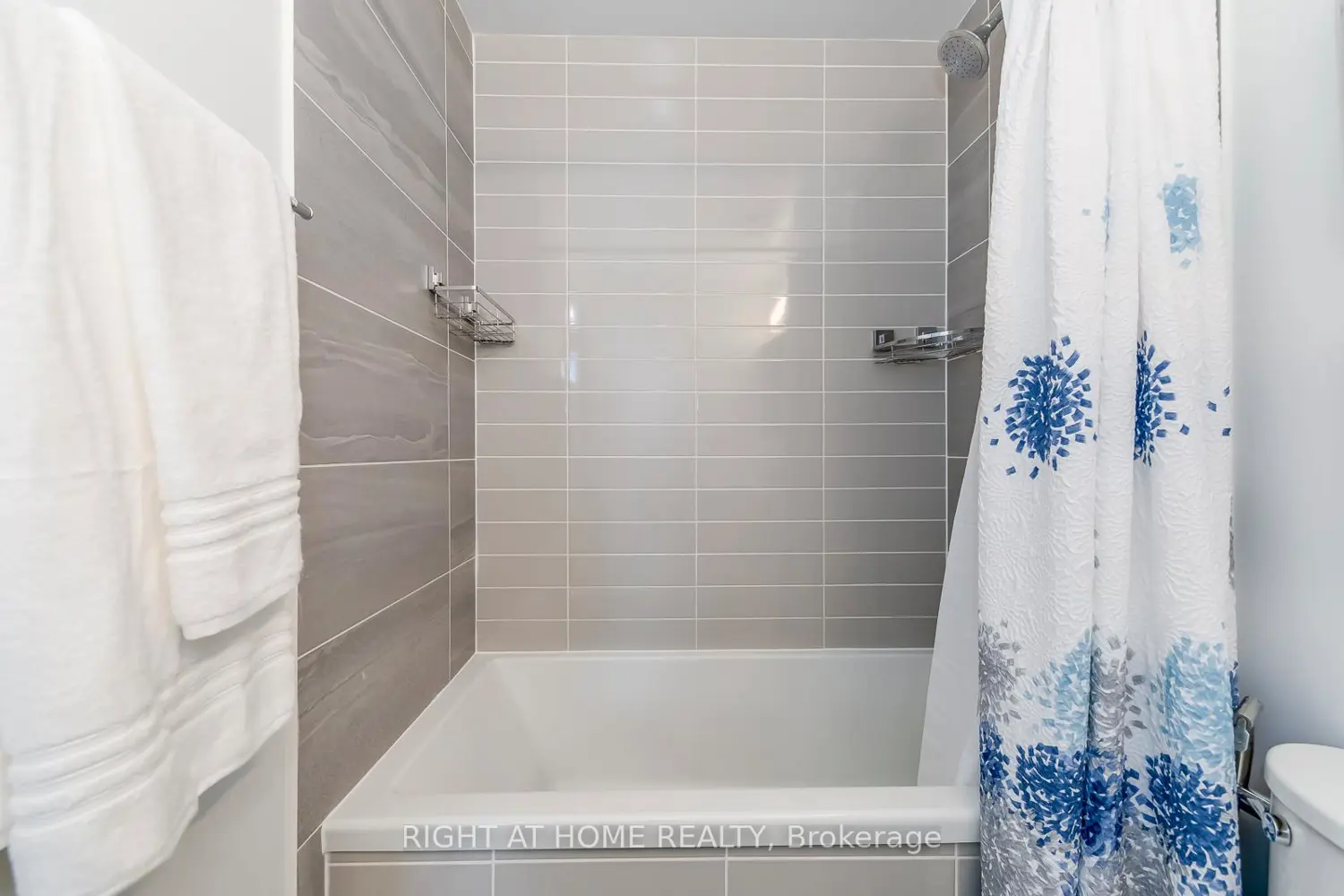 Additional image 10 of 4675 Metcalfe Avenue 206