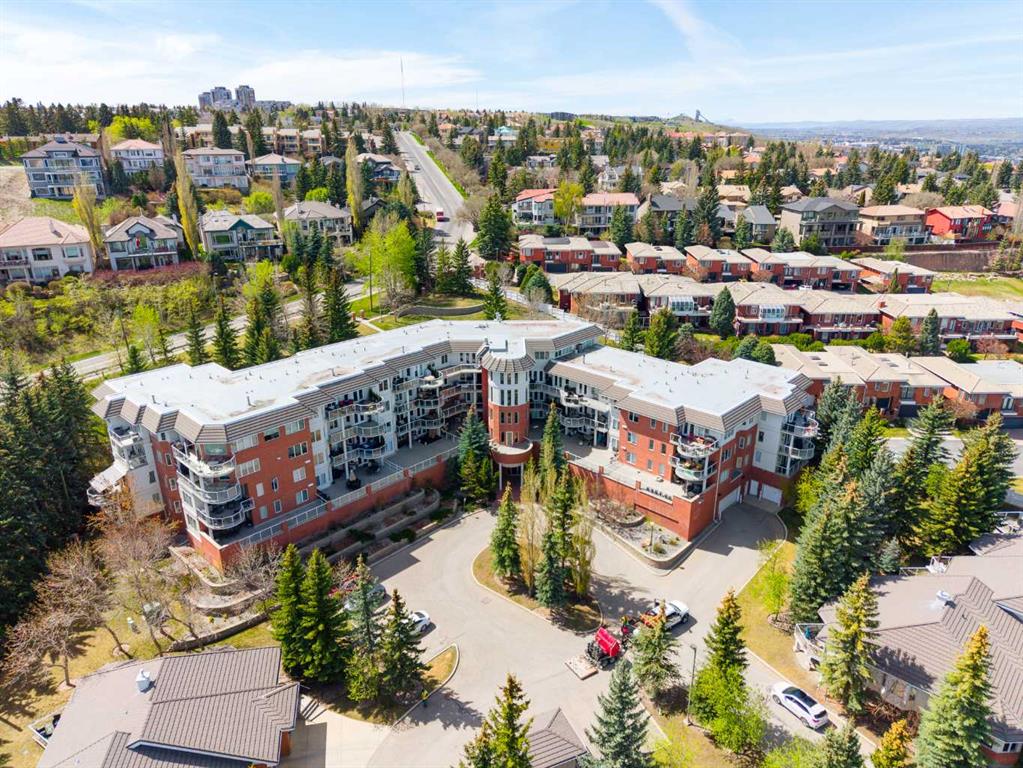 205-200 Patina Court SW, Calgary, AB, T3H 4K9