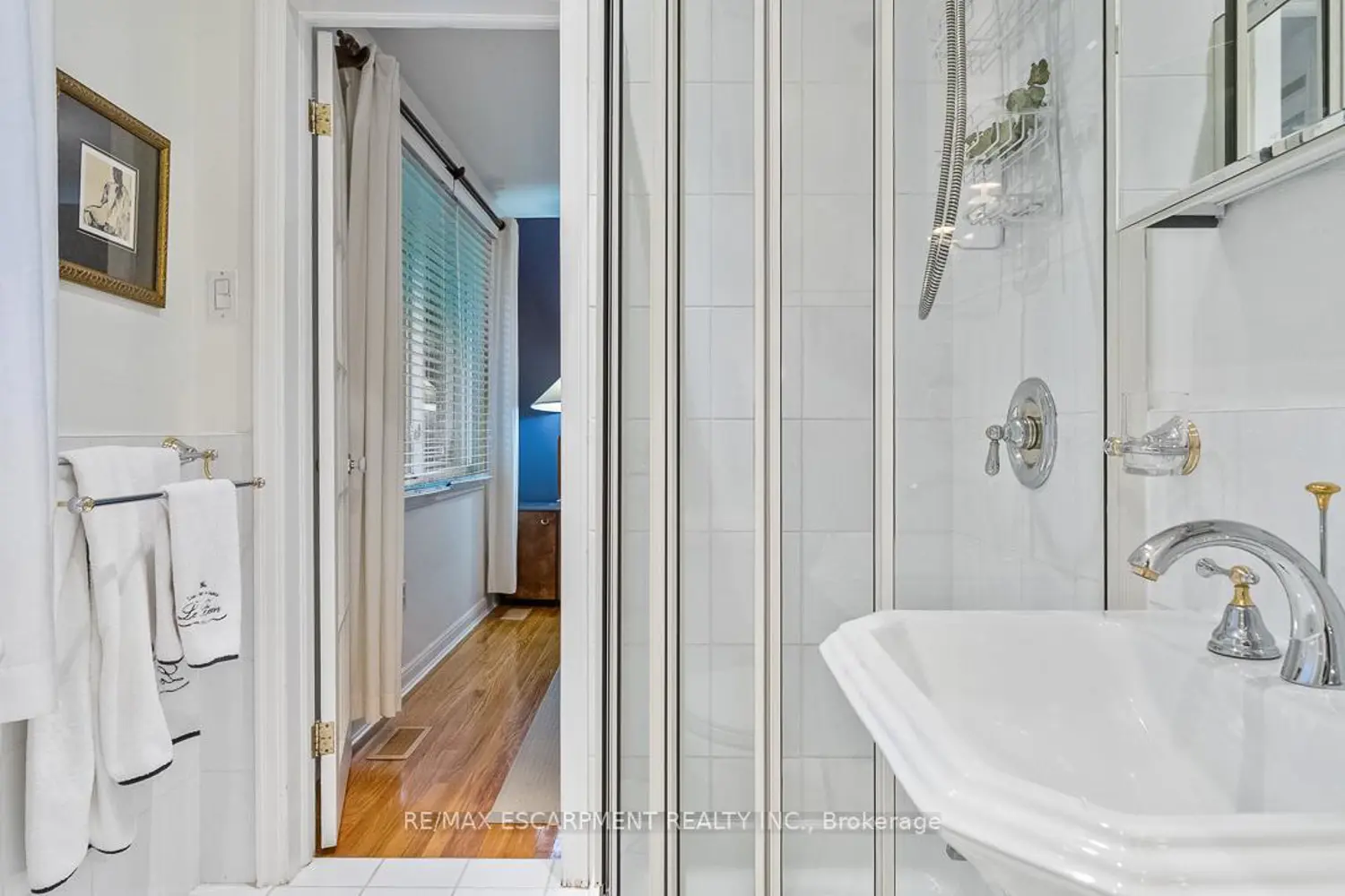 Additional image 8 of 1373 Queen Victoria Avenue
