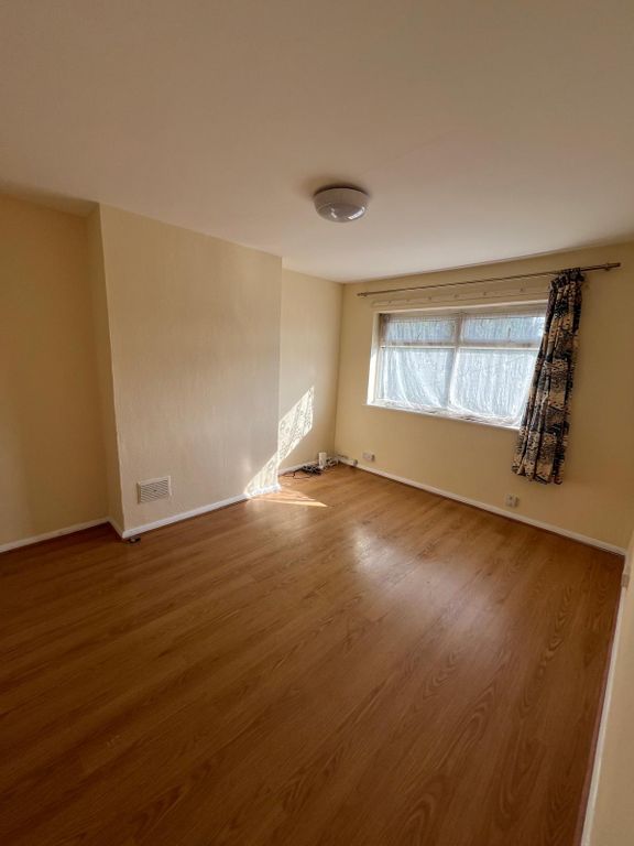 Additional image 2 of 2 bed maisonette to rentRiverside Gardens, Wembley HA0