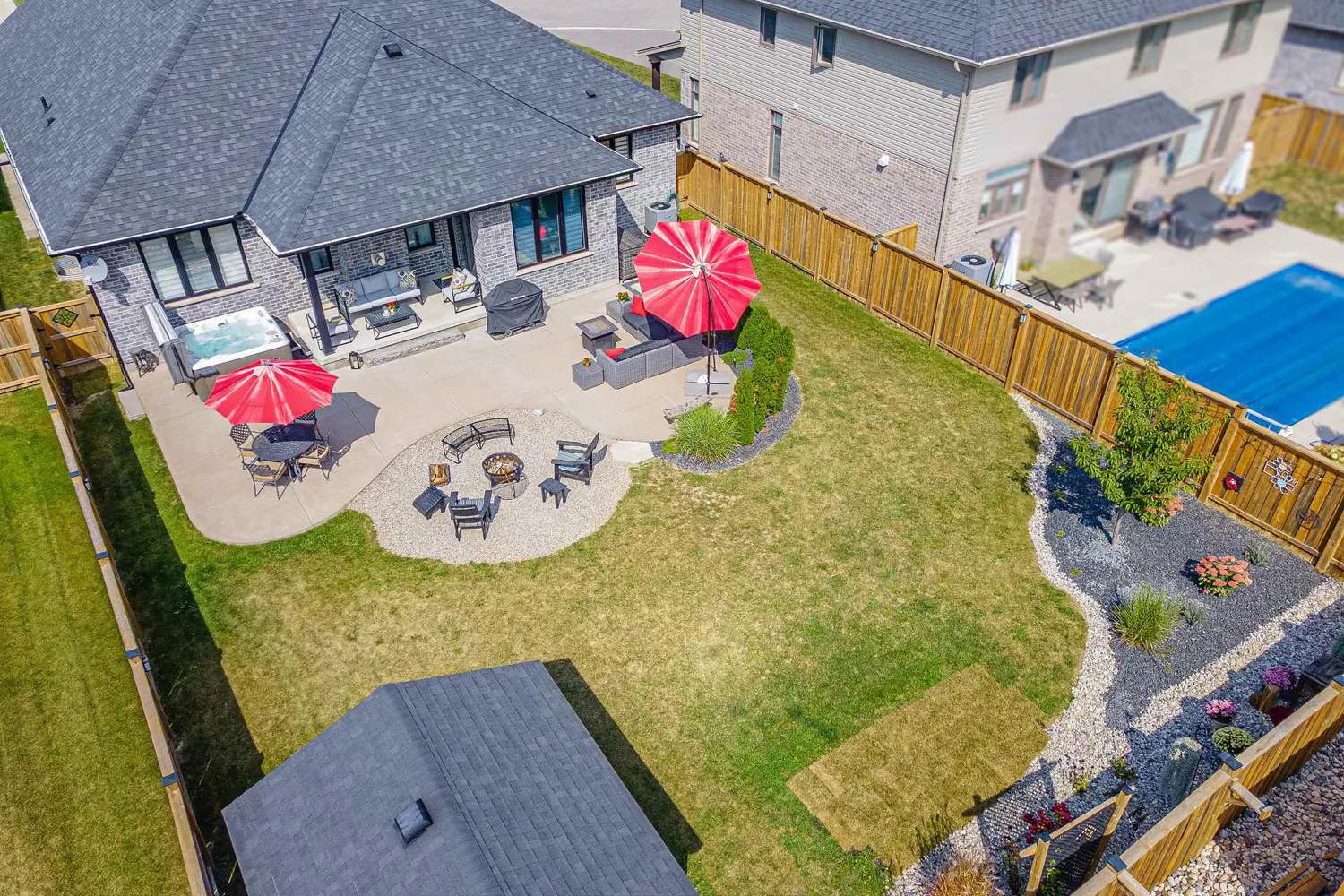 Additional image 18 of 31 Violet Court