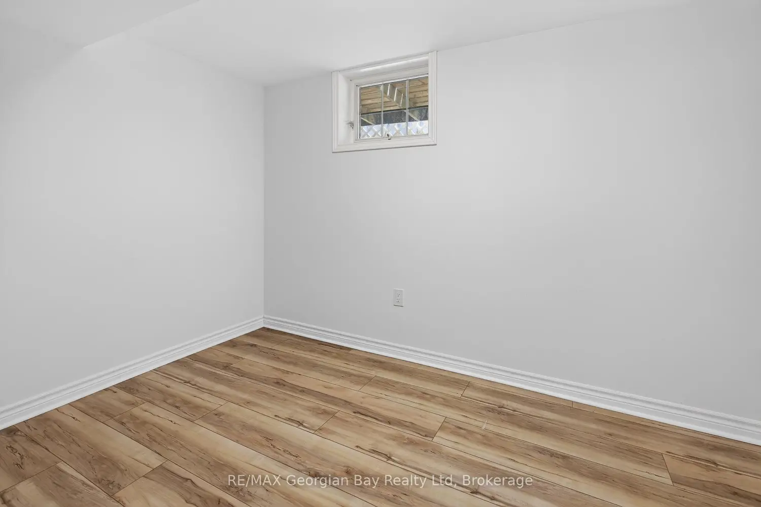Additional image 15 of 919 Eighth Avenue