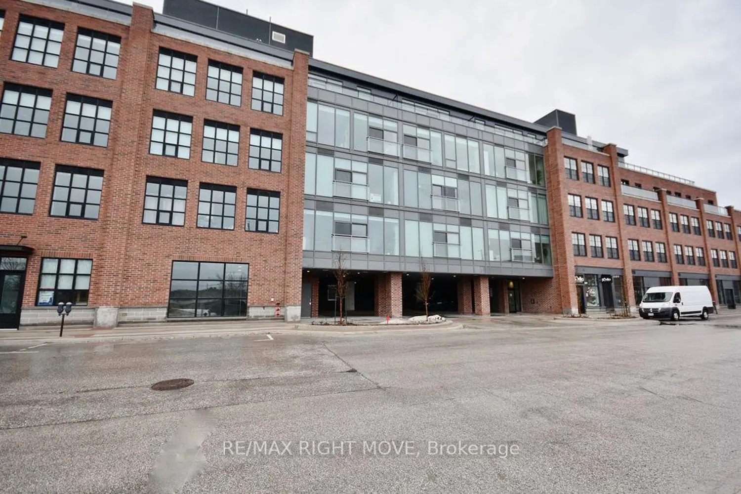Additional image 2 of 21 Matchedash Street 309