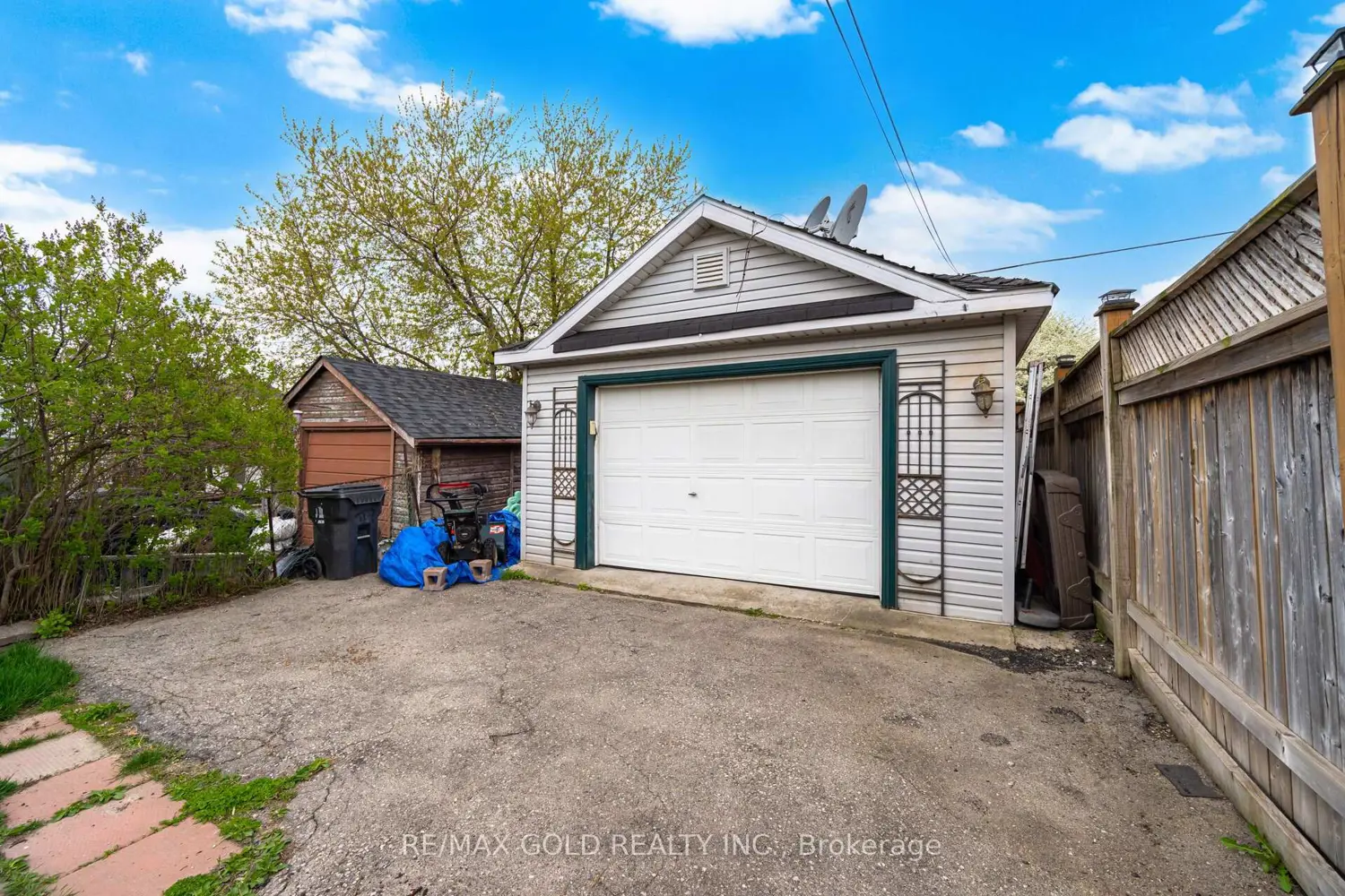 Additional image 20 of 27 Aileen Avenue