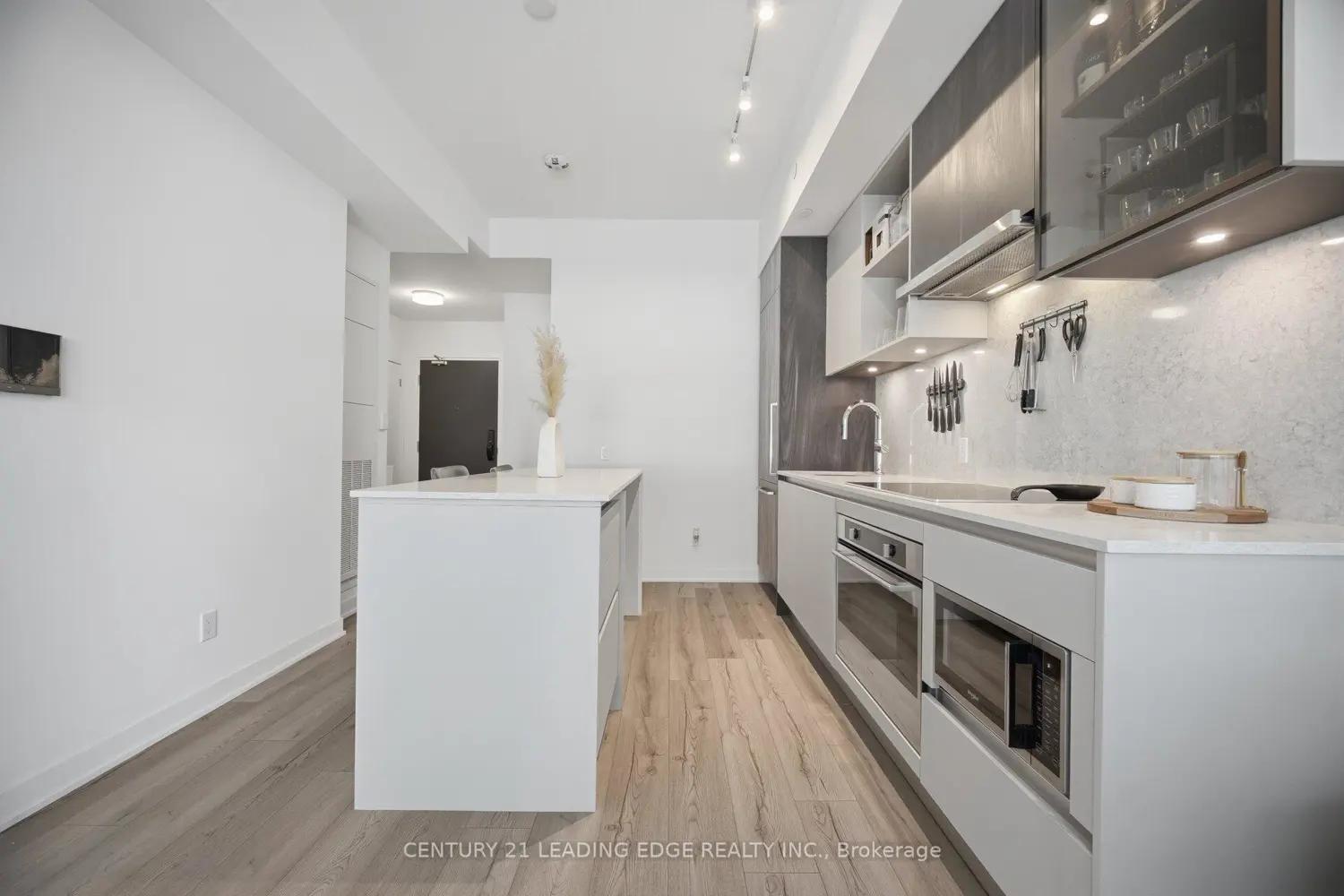 Additional image 2 of 405 Dundas Street 317