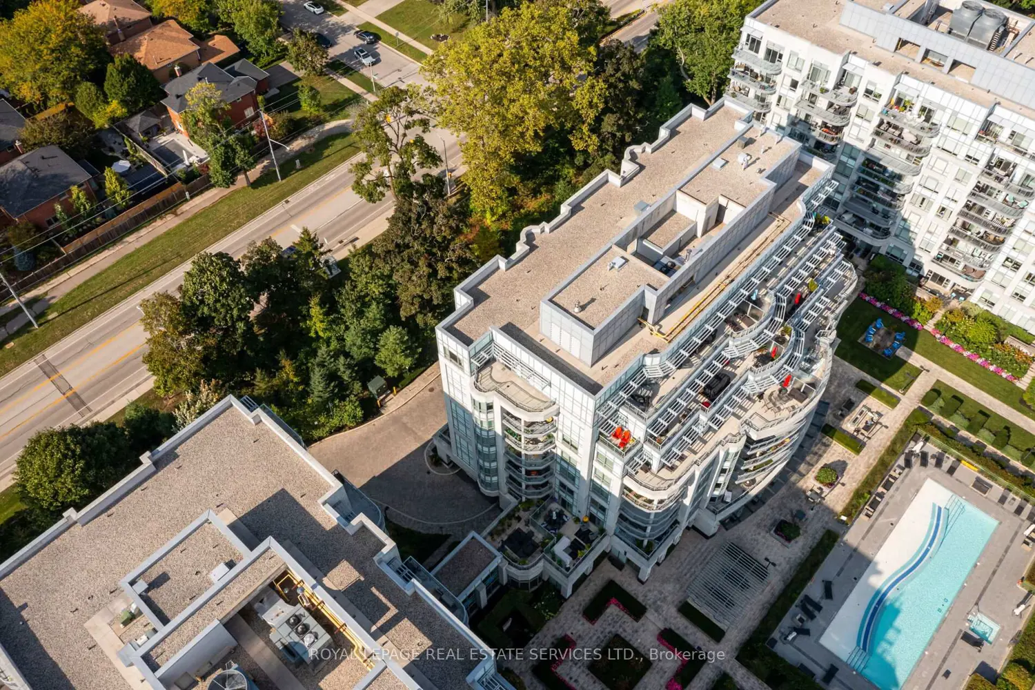 Additional image 20 of 3500 Lakeshore Road 327