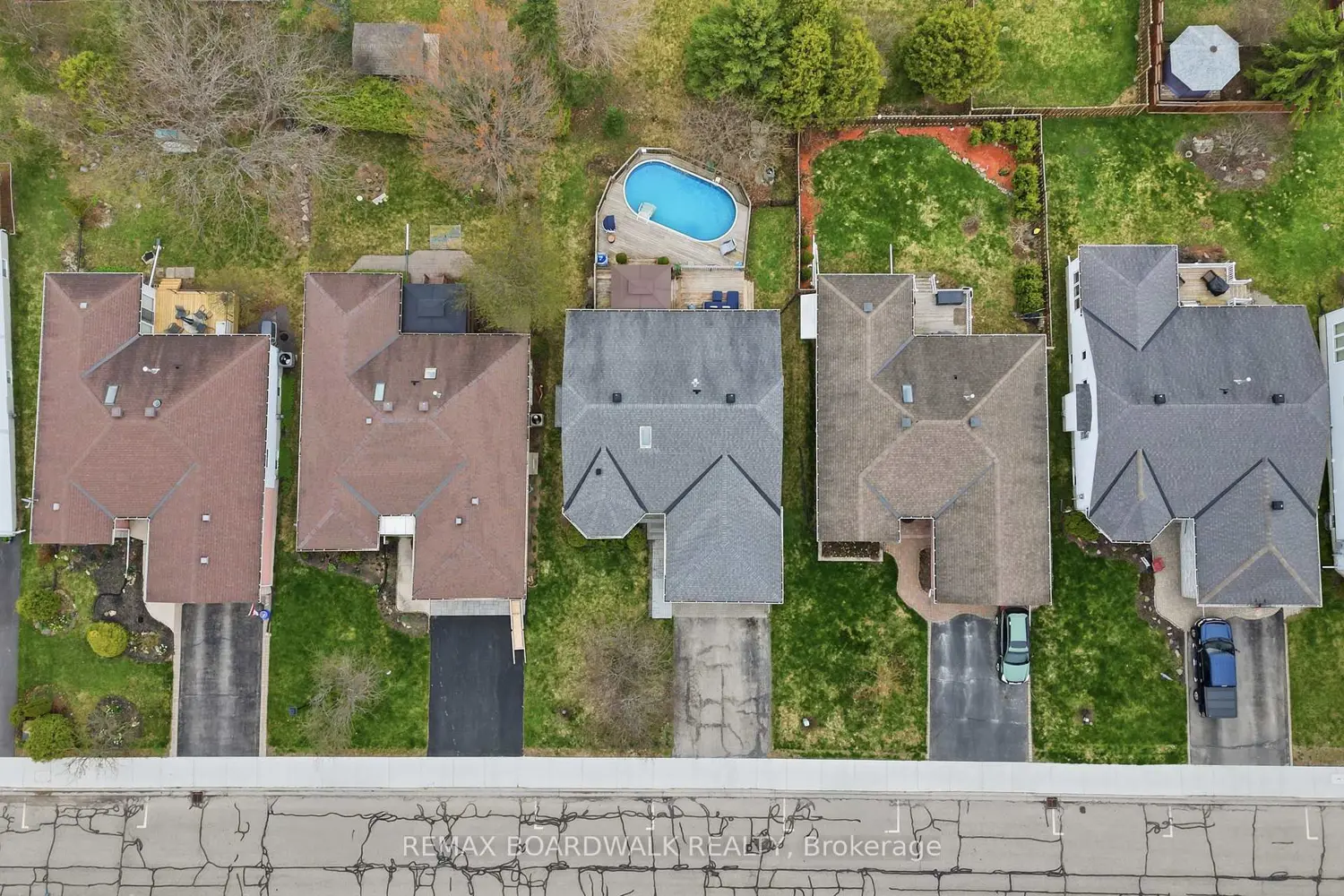Additional image 18 of 33 Treelawn Boulevard