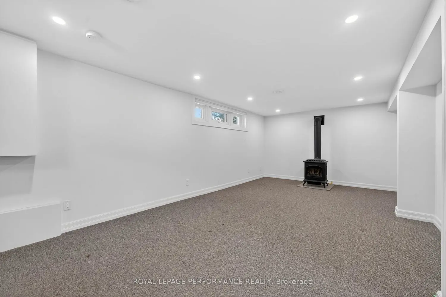 318 Duncairn Avenue photo 5