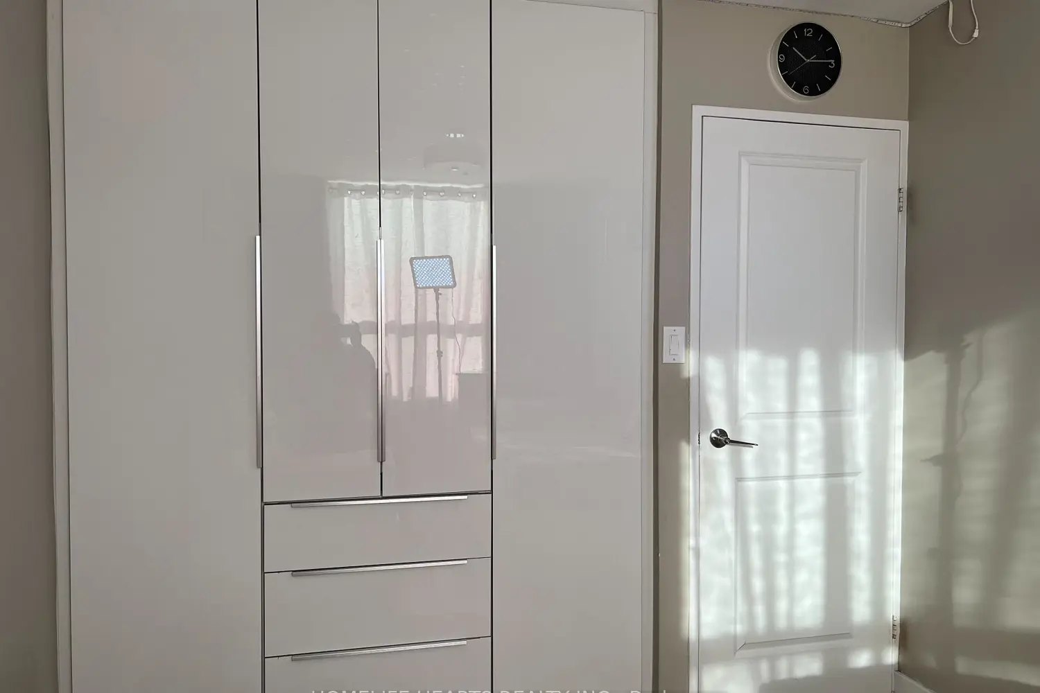 Additional image 10 of 20 Edgecliff Golfway #315