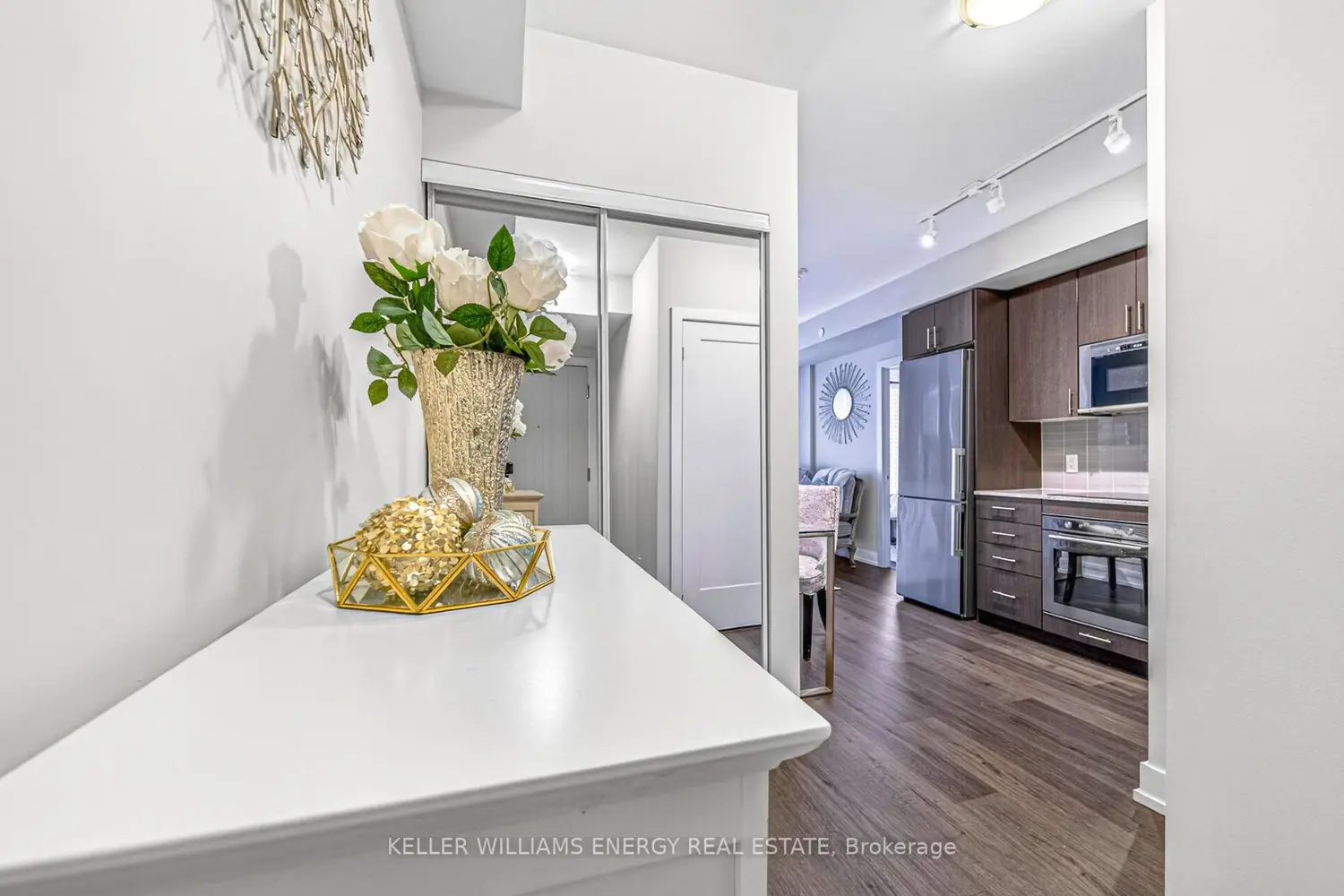 Additional image 4 of 2550 Simcoe Street 405